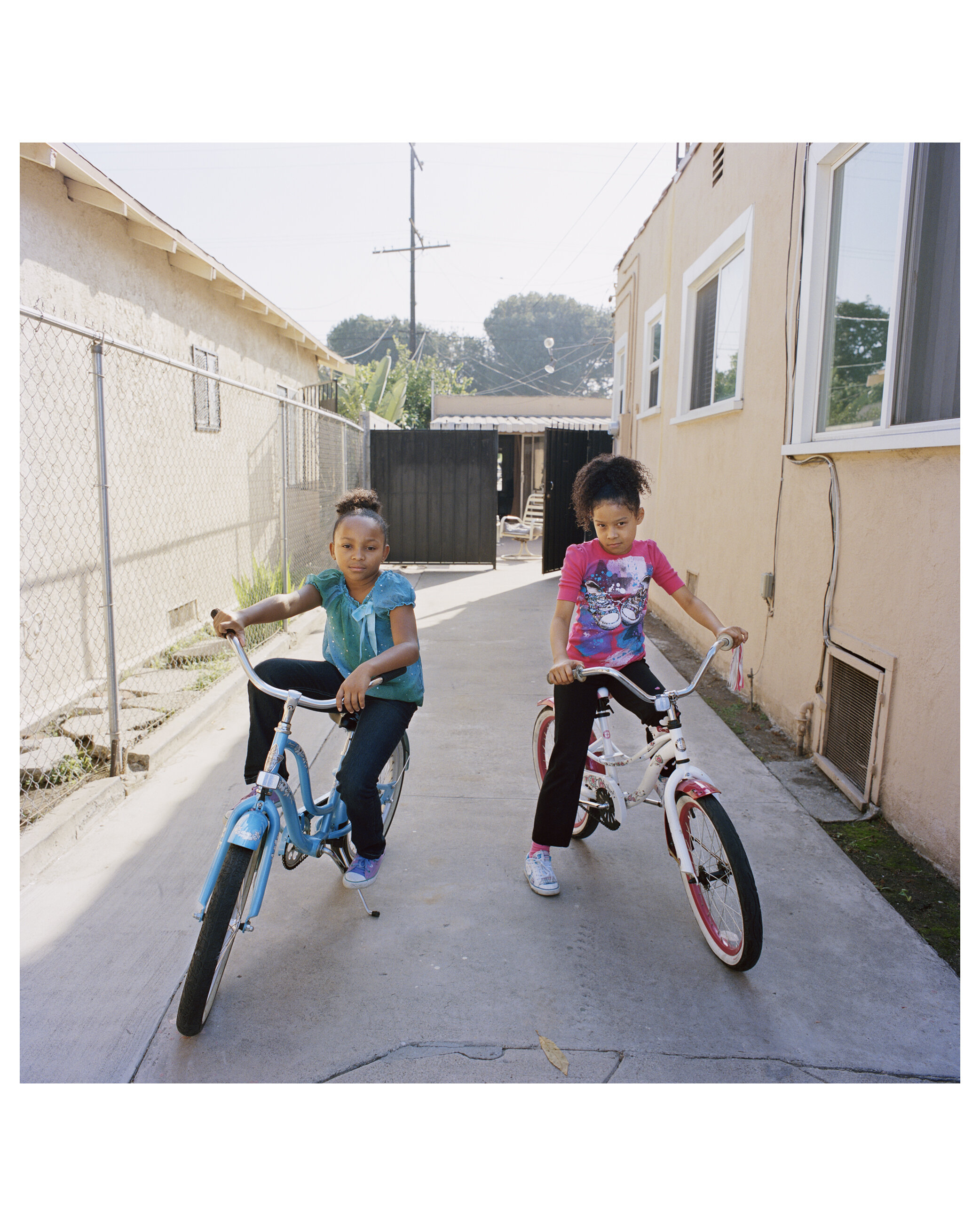 Girls-on-bikes_BENEFIT_WEB.jpg