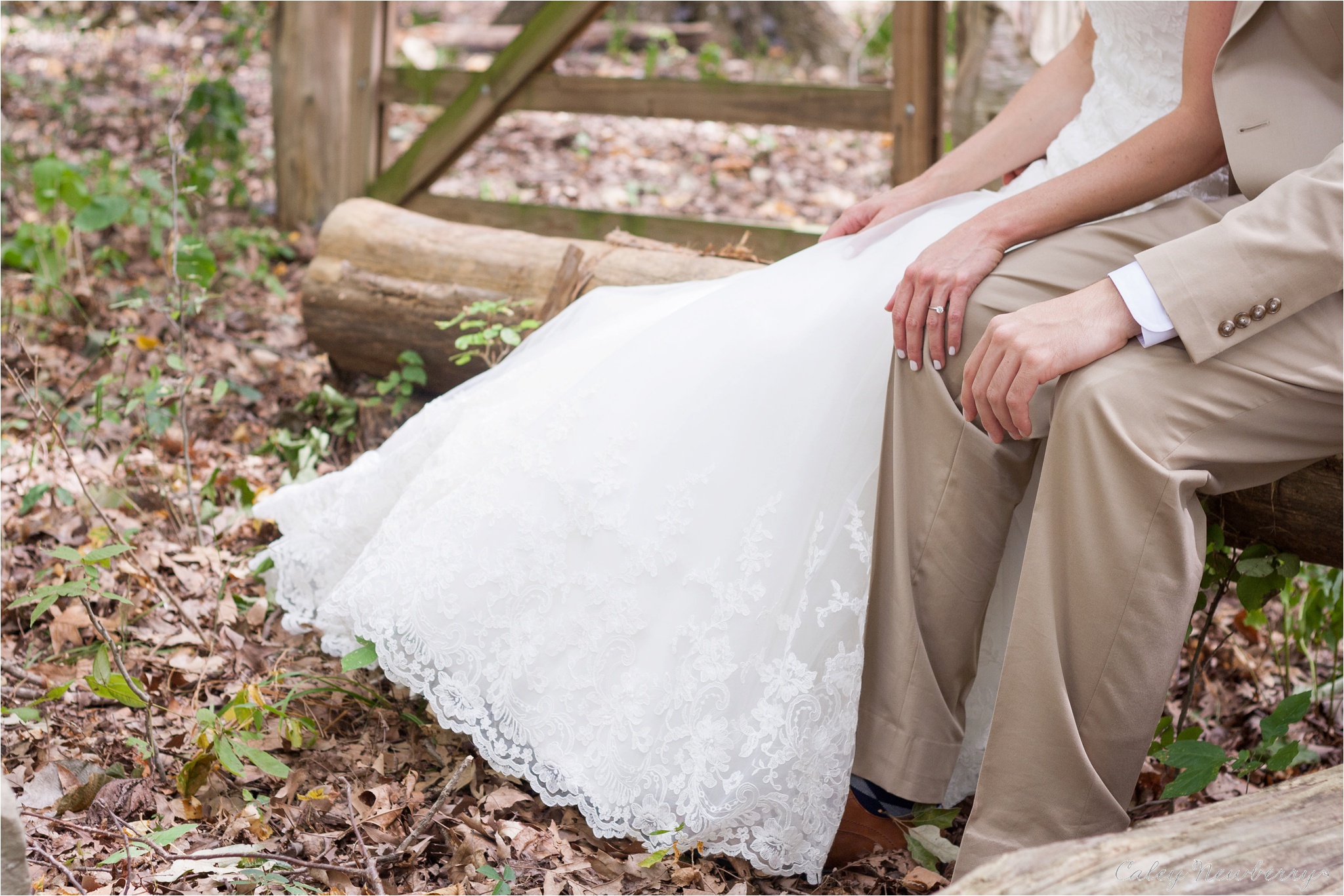 caley-newberry-photojournalistic-wedding-photographer
