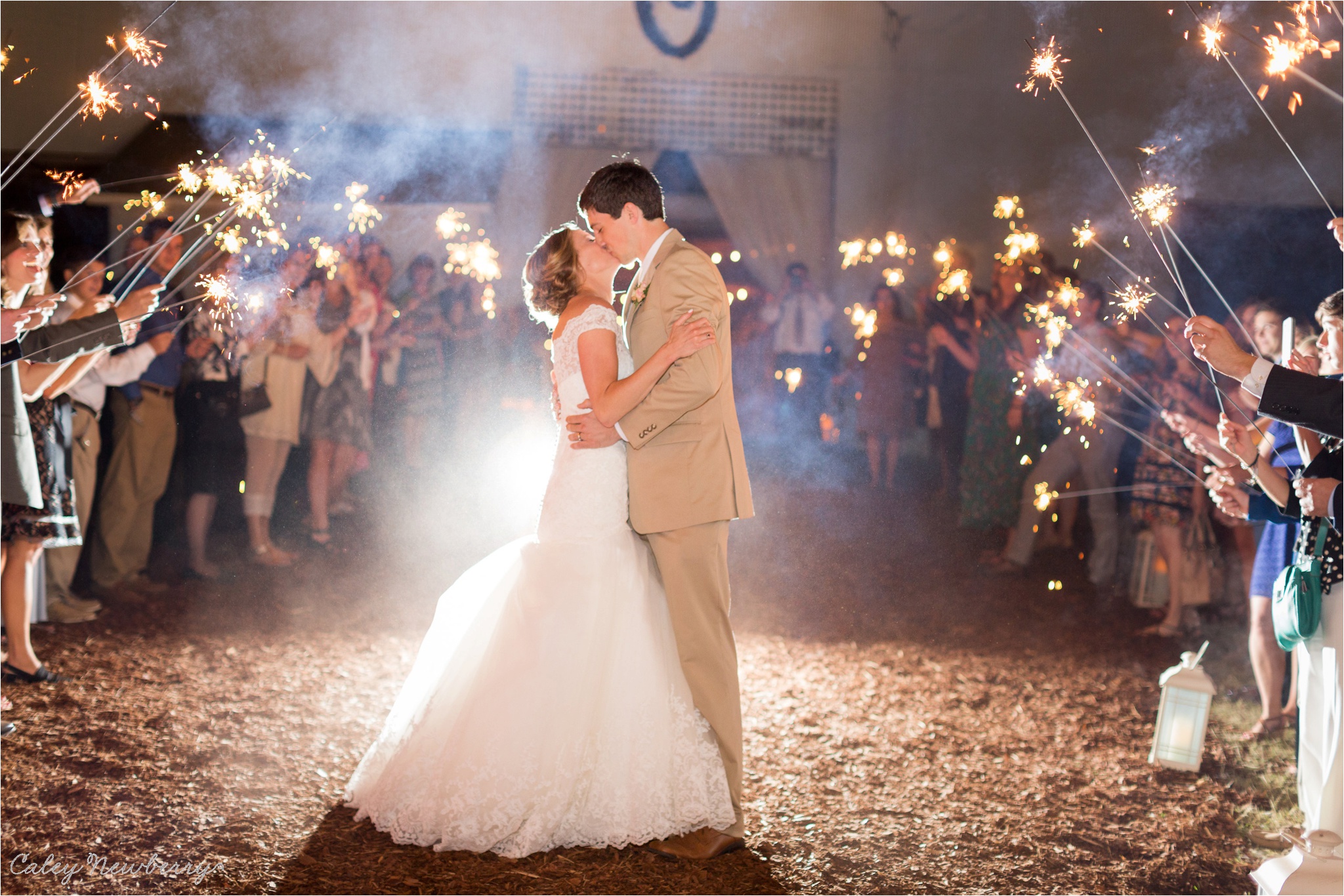 wedding-exit-sparkler-photos.jpg
