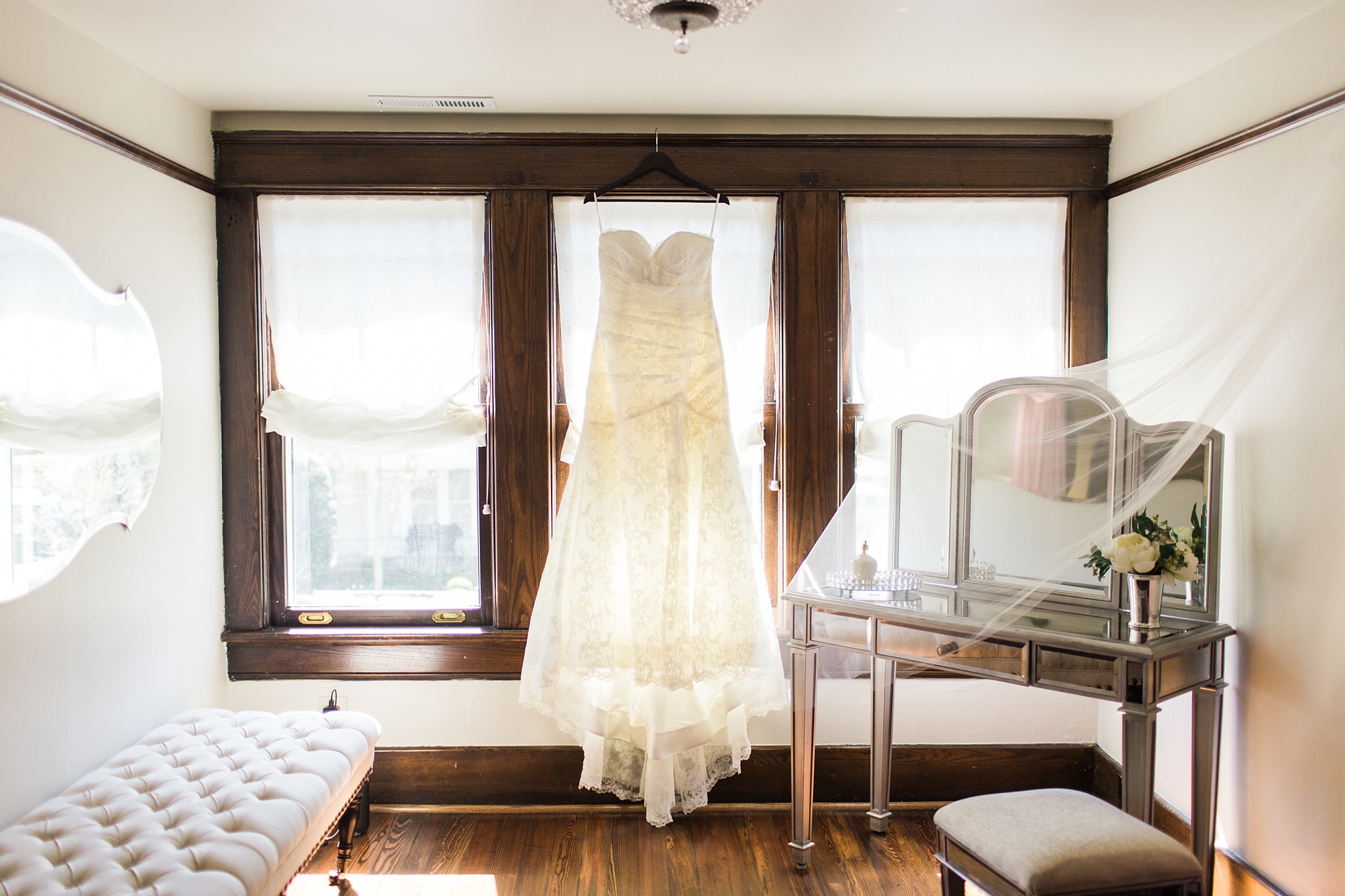 cjs-square-tn-bridal-room.jpg