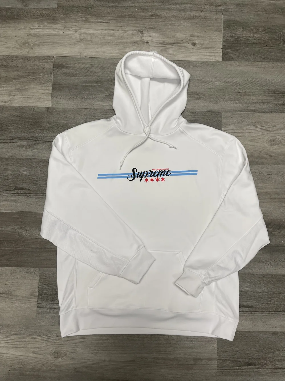 supreme hoodie fitting