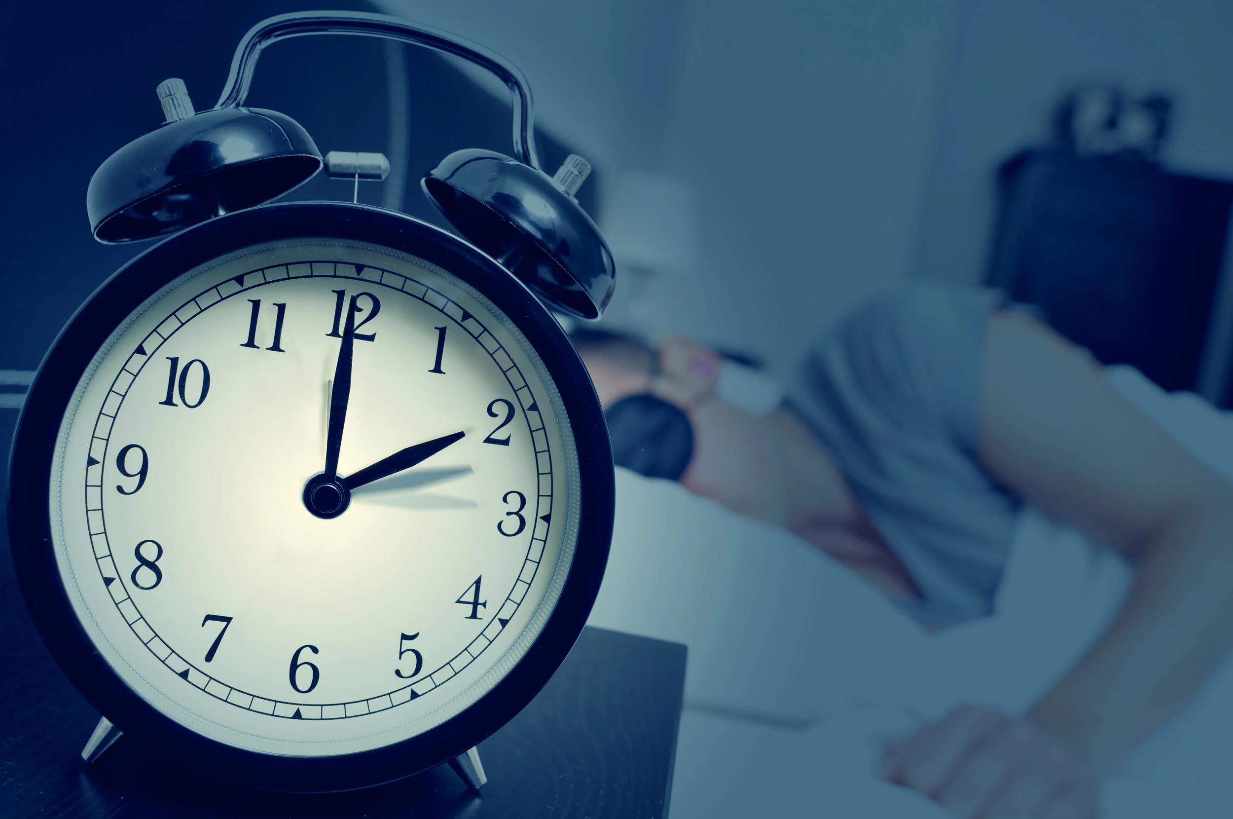 Sleep alarm clock shutterstock_329860034.jpg