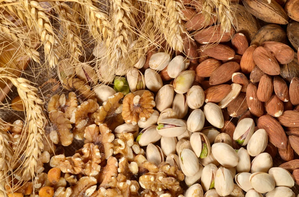 Nuts shutterstock_72899227.jpg