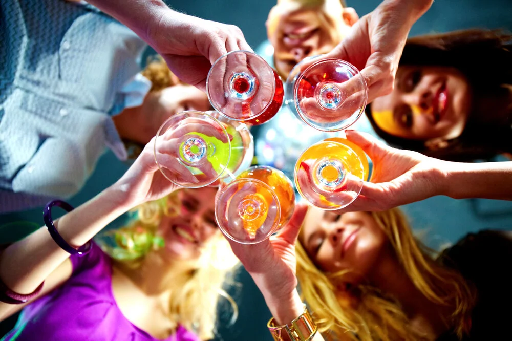 Alcohol cheers shutterstock_50539813.jpg