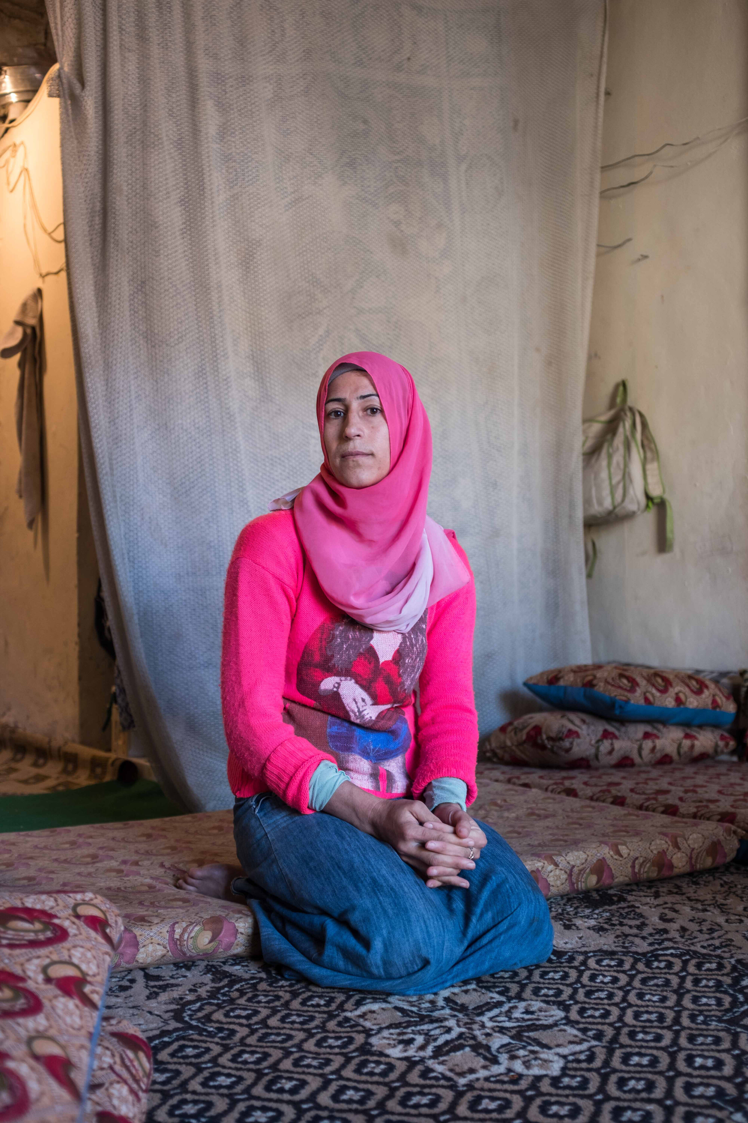  Zahra and her family are stuck in Zgharta, North Lebanon, since 2013. While the family dreams of leaving, Zahra’s husband is dependent on UNHCR medication helping him live with the PTSD he has been suffering since the 2011 Syrian Civil War. 