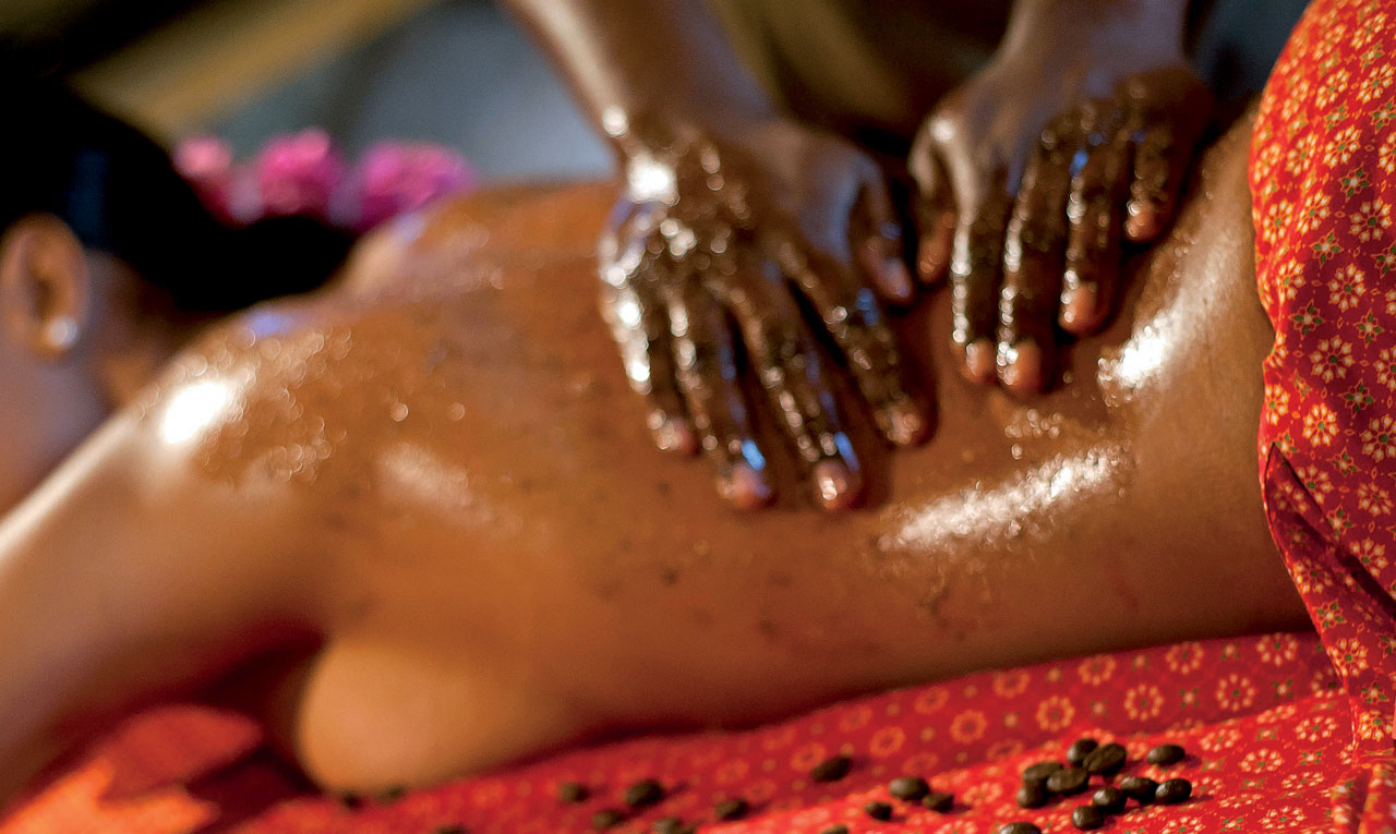 linda-hall-scrub-and-wrap-spa-treatment-rituals.jpg
