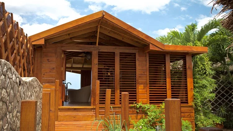 Rockhouse Hotel Opens Clifftop Bathhouse