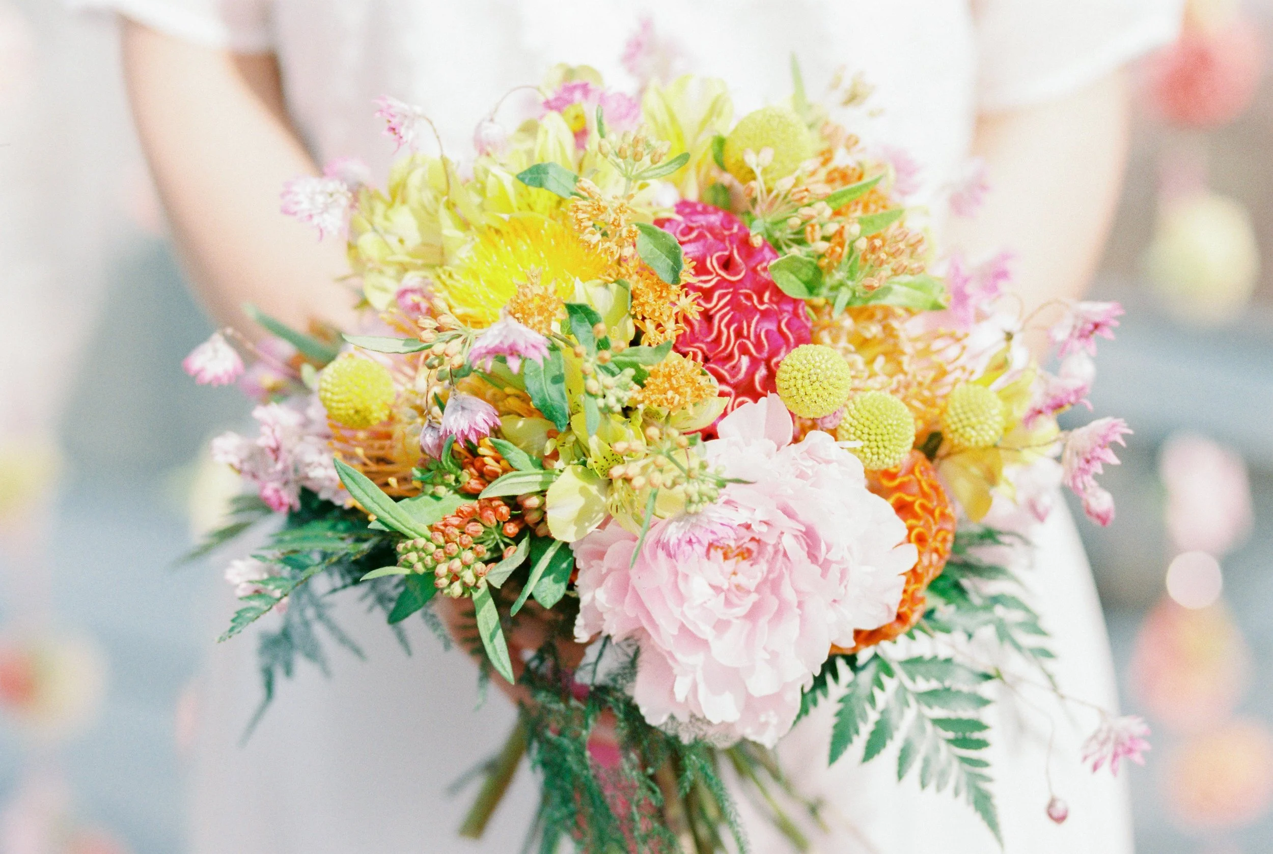Vienna, Austria | Colorful Mid-Century Rooftop Bridal Styled Shoot