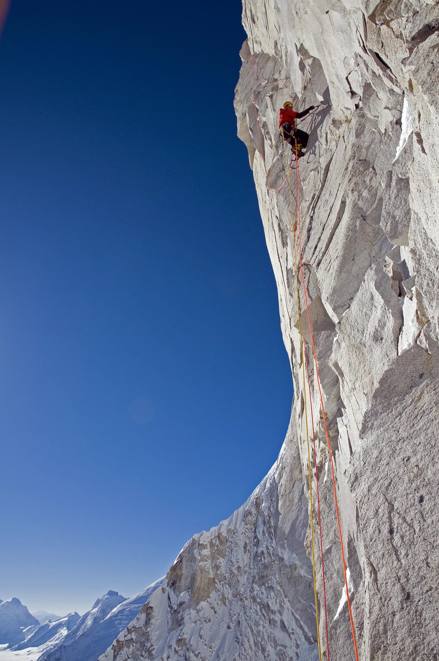 Conrad Anker leading the "House of Cards" pitch during the 2008 attempt.