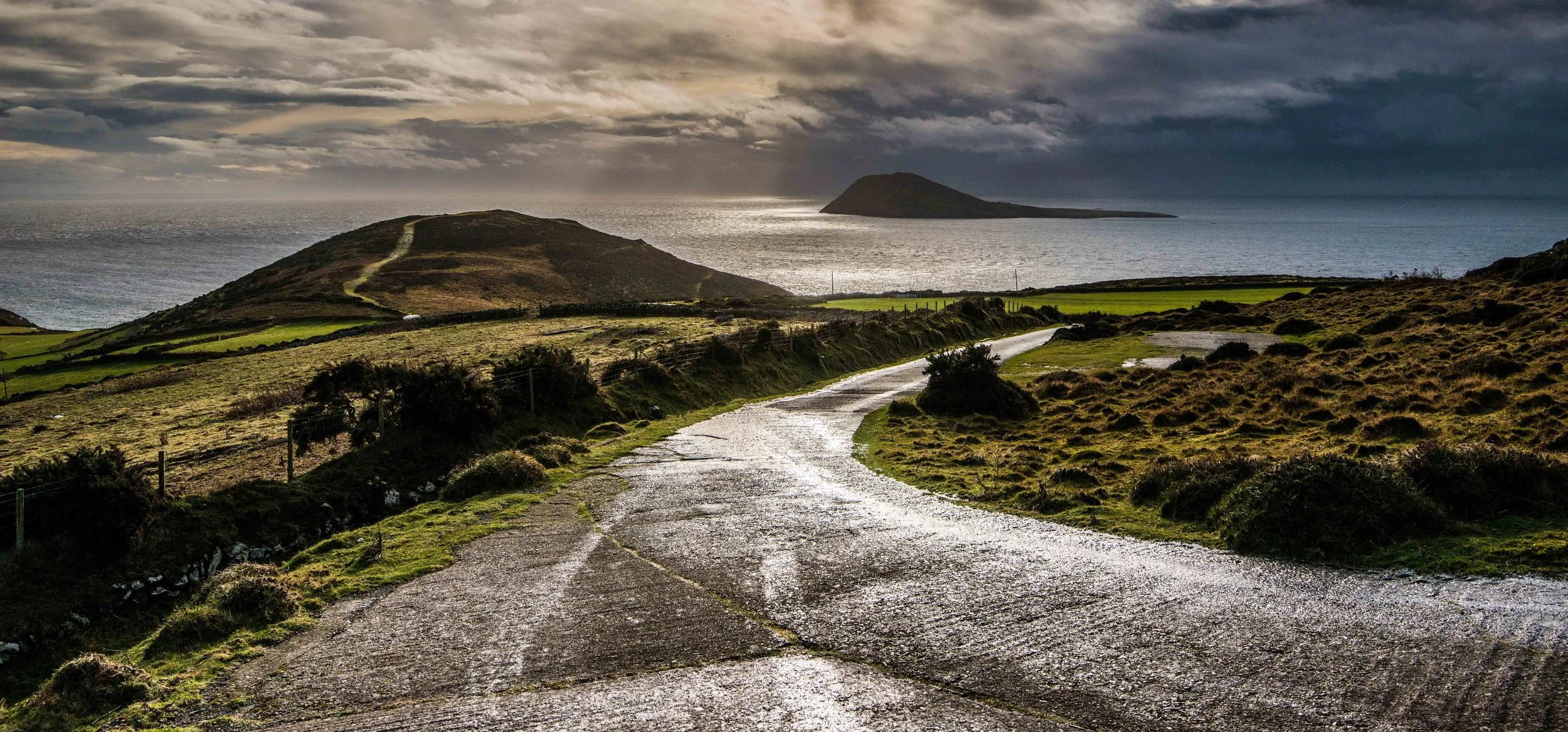 Ynys Enlli - the road towards