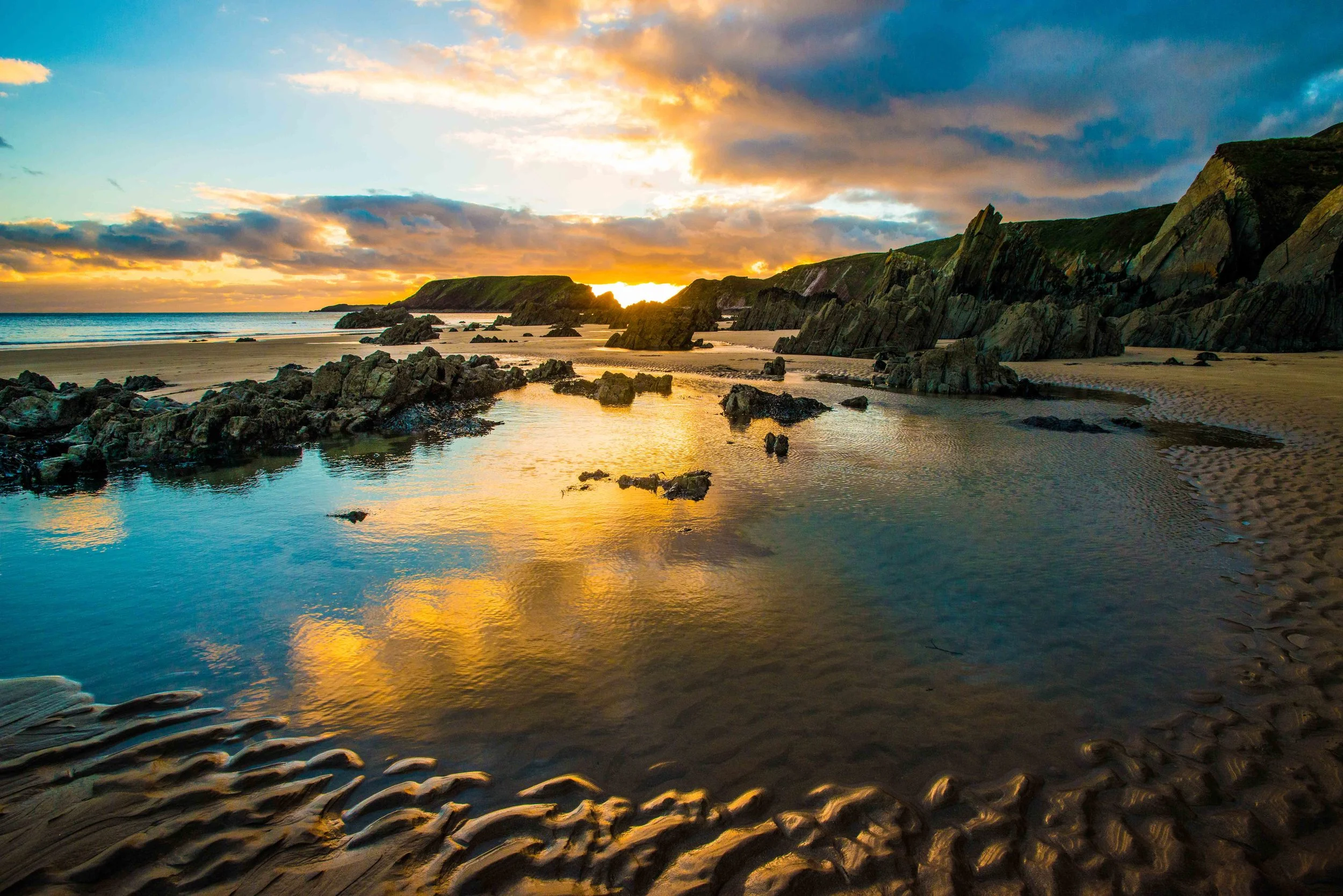 Marloes sunset sands