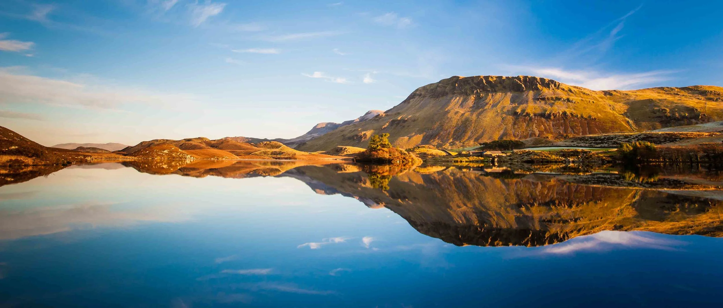 Llyn Cregennen - reflection