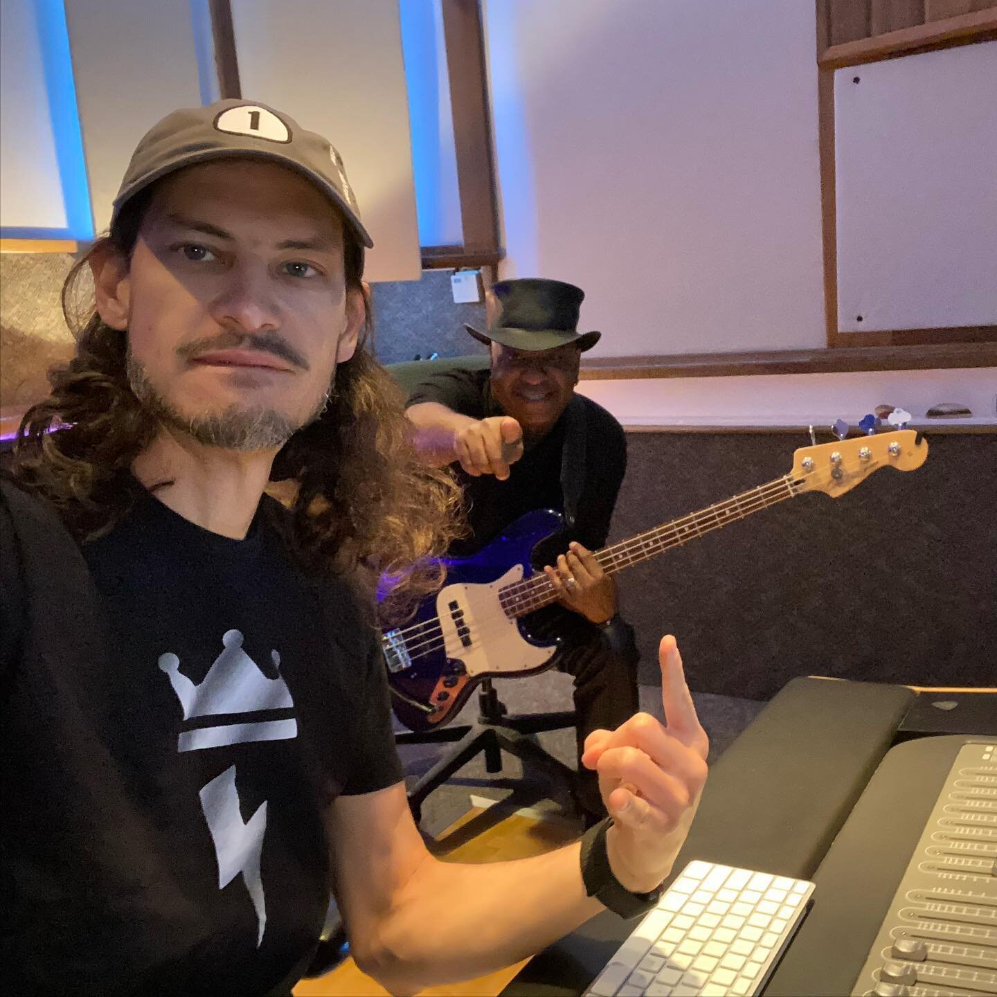 Back in the studio with @theneverlutionaries recording bass ,guitars and vocals 
: 
:
:
:
:
:
:
:#singer #newmusic #musicproducer #musicproduction #artist #recordingartist #rock #songwriter #band #vocals #guitar #bass  #musicians