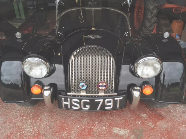 Morgan 4/4