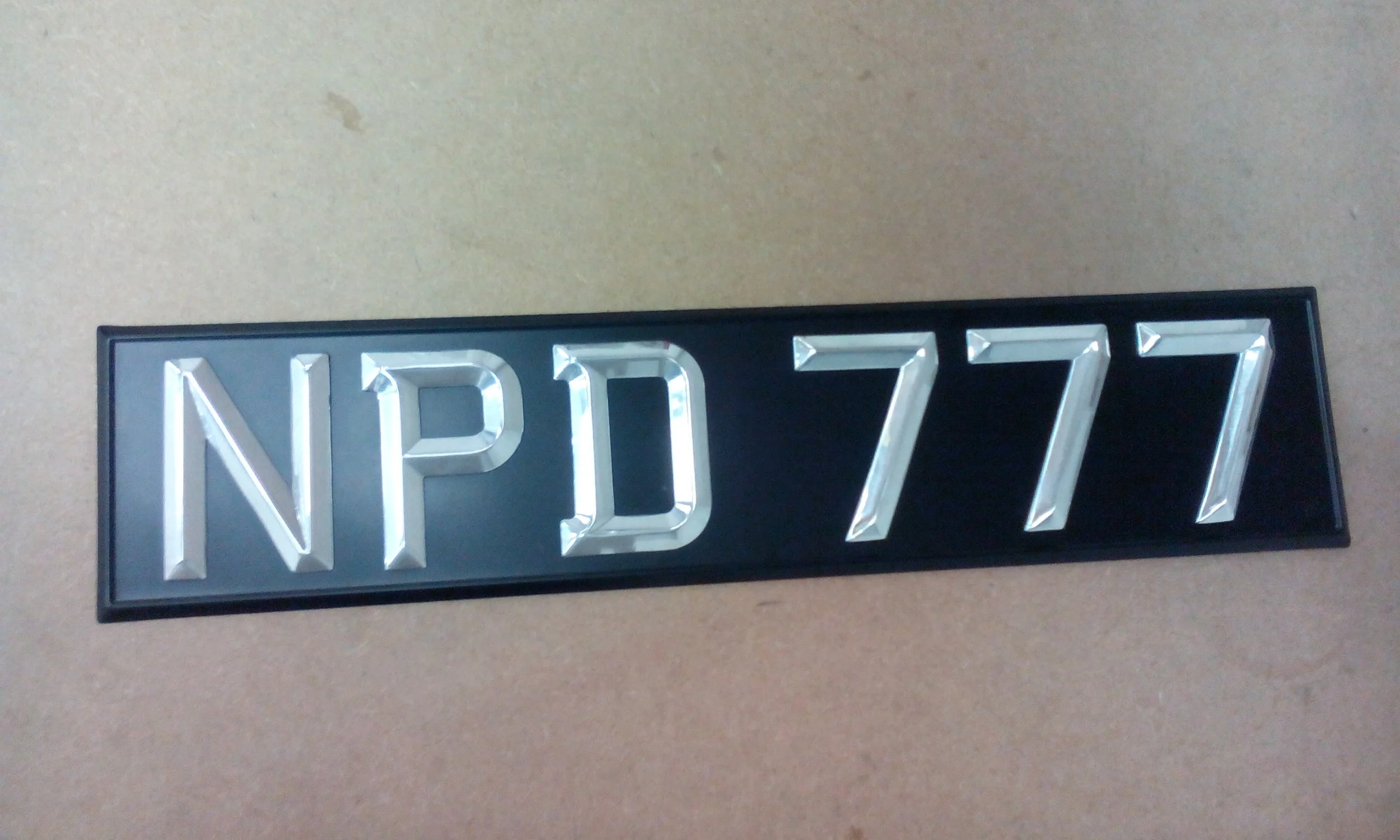 Ace Peak plate for David Riley's Triumph Roadster 2000, 1948