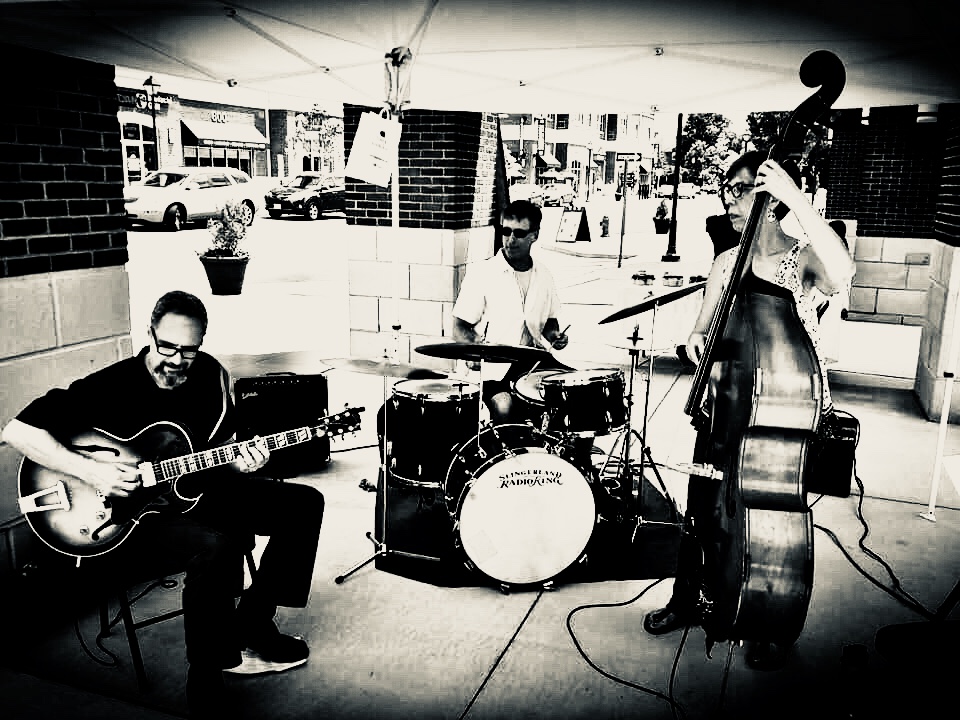 Darla Rich Trio @ Campus Town
