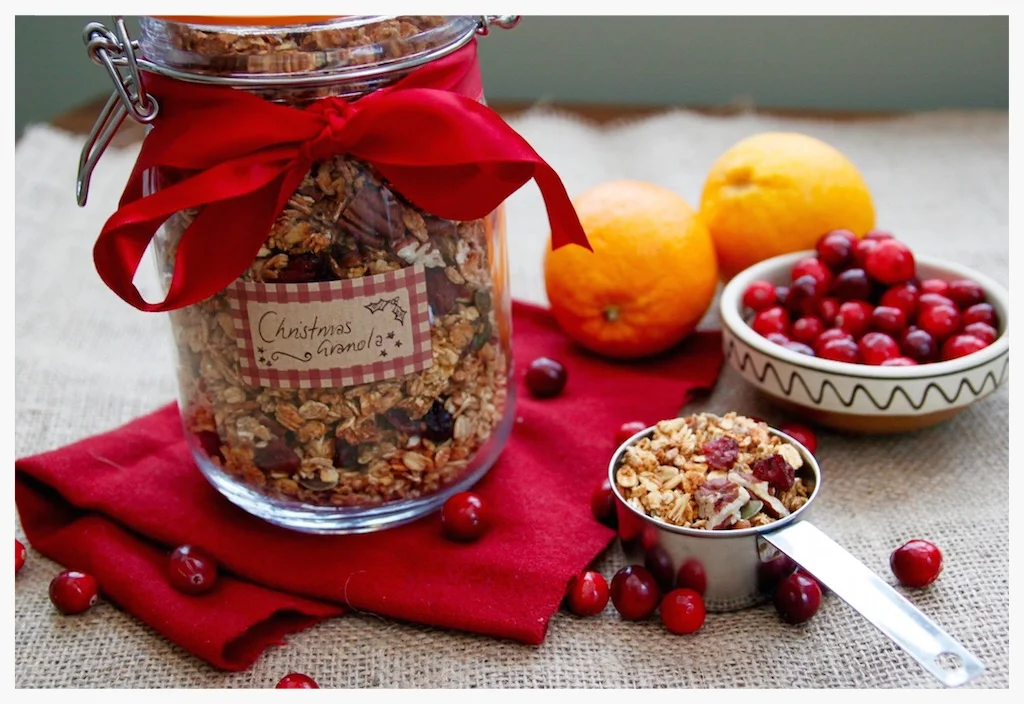 Christmas granola — Nutmegs, seven