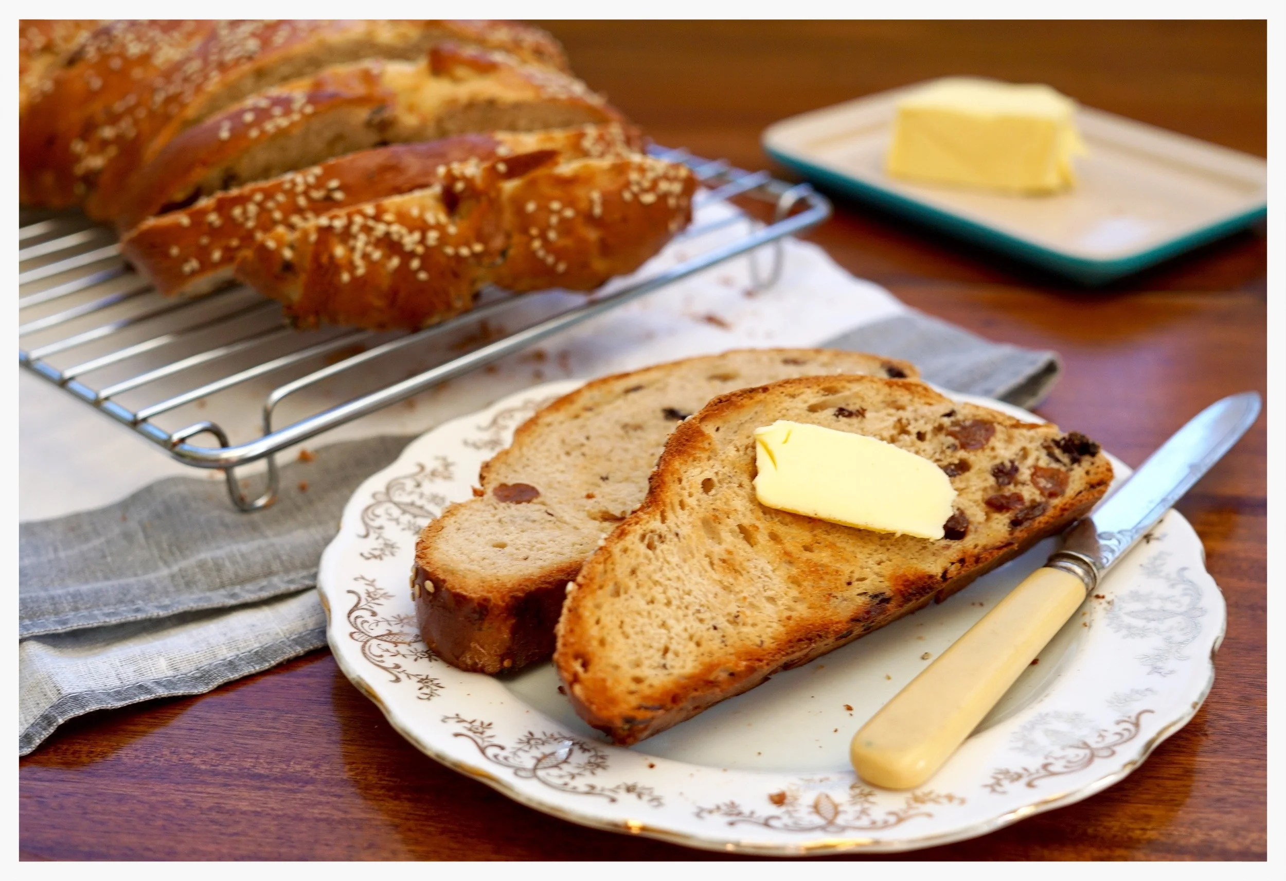 Easter sweet spiced fruit bread — Nutmegs, seven