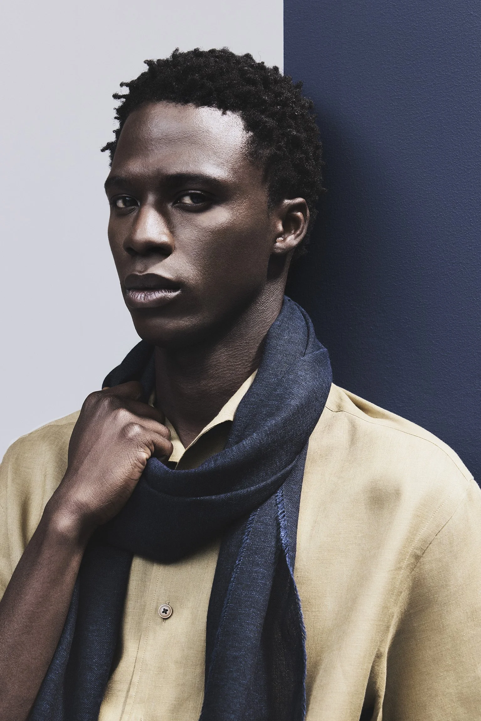Hugo Boss_Studio_12_2599_B.jpg