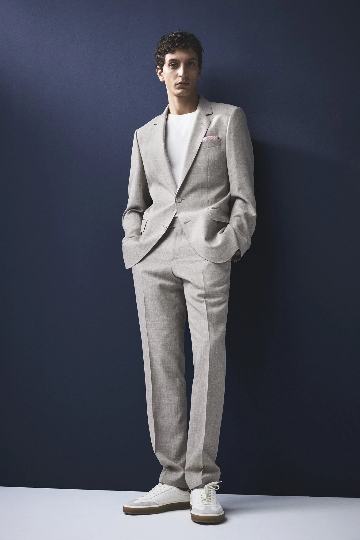 Hugo Boss_Studio_08_1712_B.jpg
