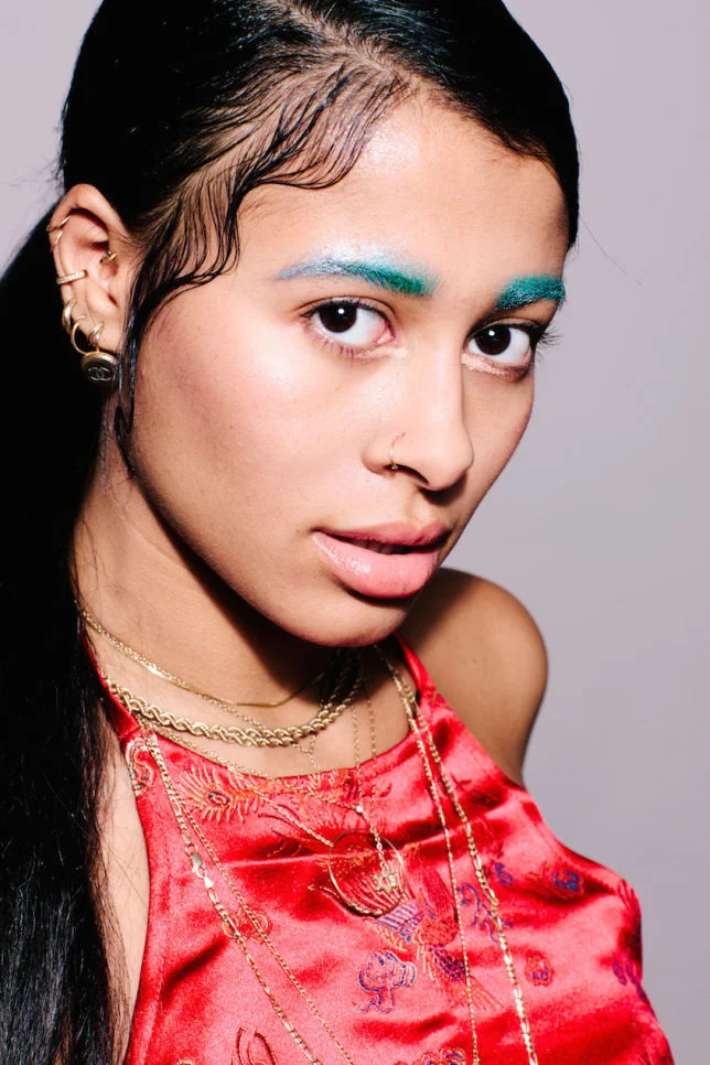 sami_blue-brows.jpg