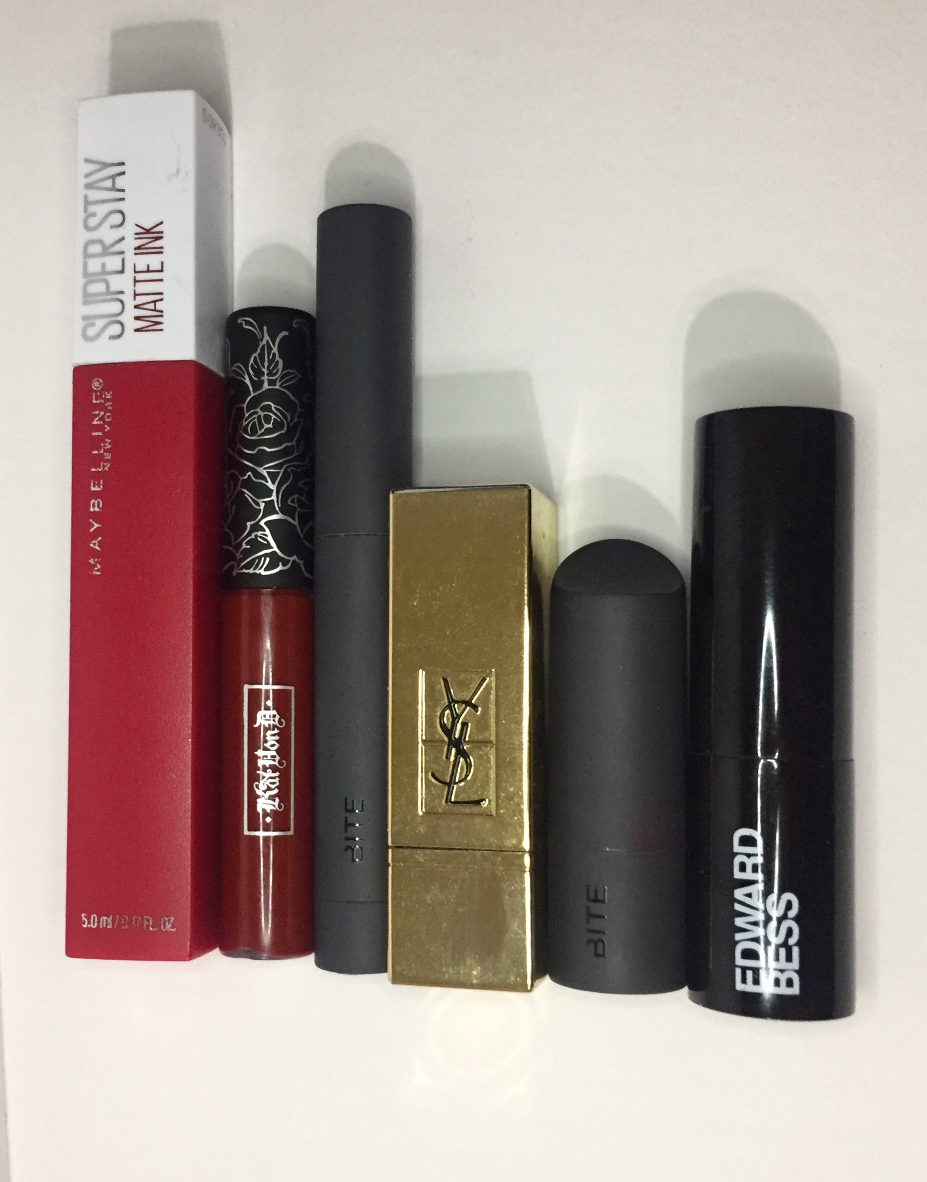 week6_redlipchallenge_lipsticks.jpg