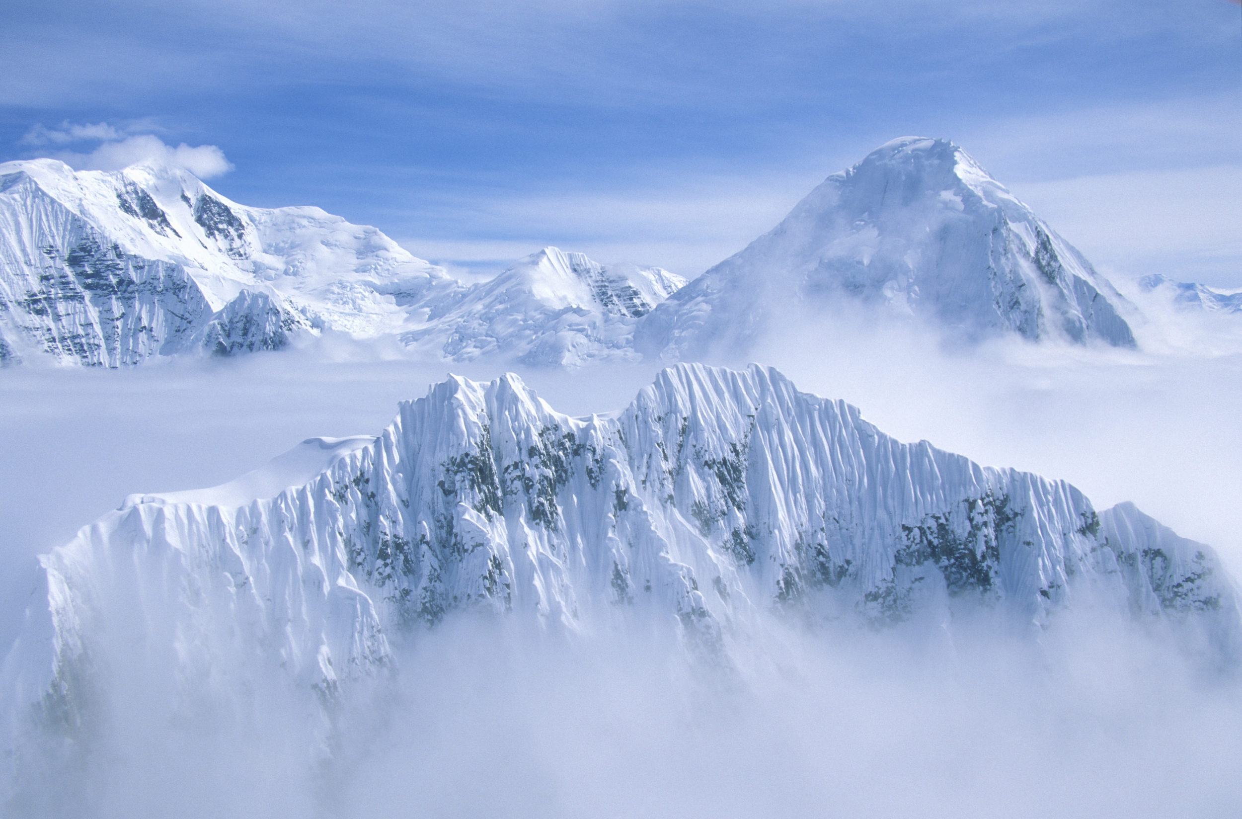 THE MOUNTAIN PEAKS OF WRANGELL-ST. ELIAS NATIONAL PARK - (PHOTO: JOSEPH SOHM/SHUTTERSTOCK)