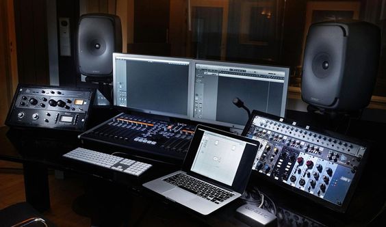 Generic Mixing Console.jog.jpg