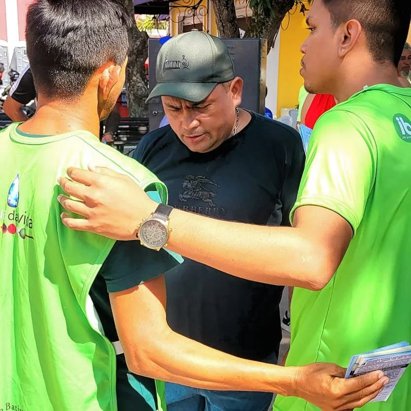 Every boat journey, every gospel presentation, every seminary class, every medical clinic is powered by the CURRENT OF HOPE. Help us share the HOPE OF THE GOSPEL in 2026 with your year end gift. 
DONATE: amazonvida.org/current
#YearEndGiving #TheCurr