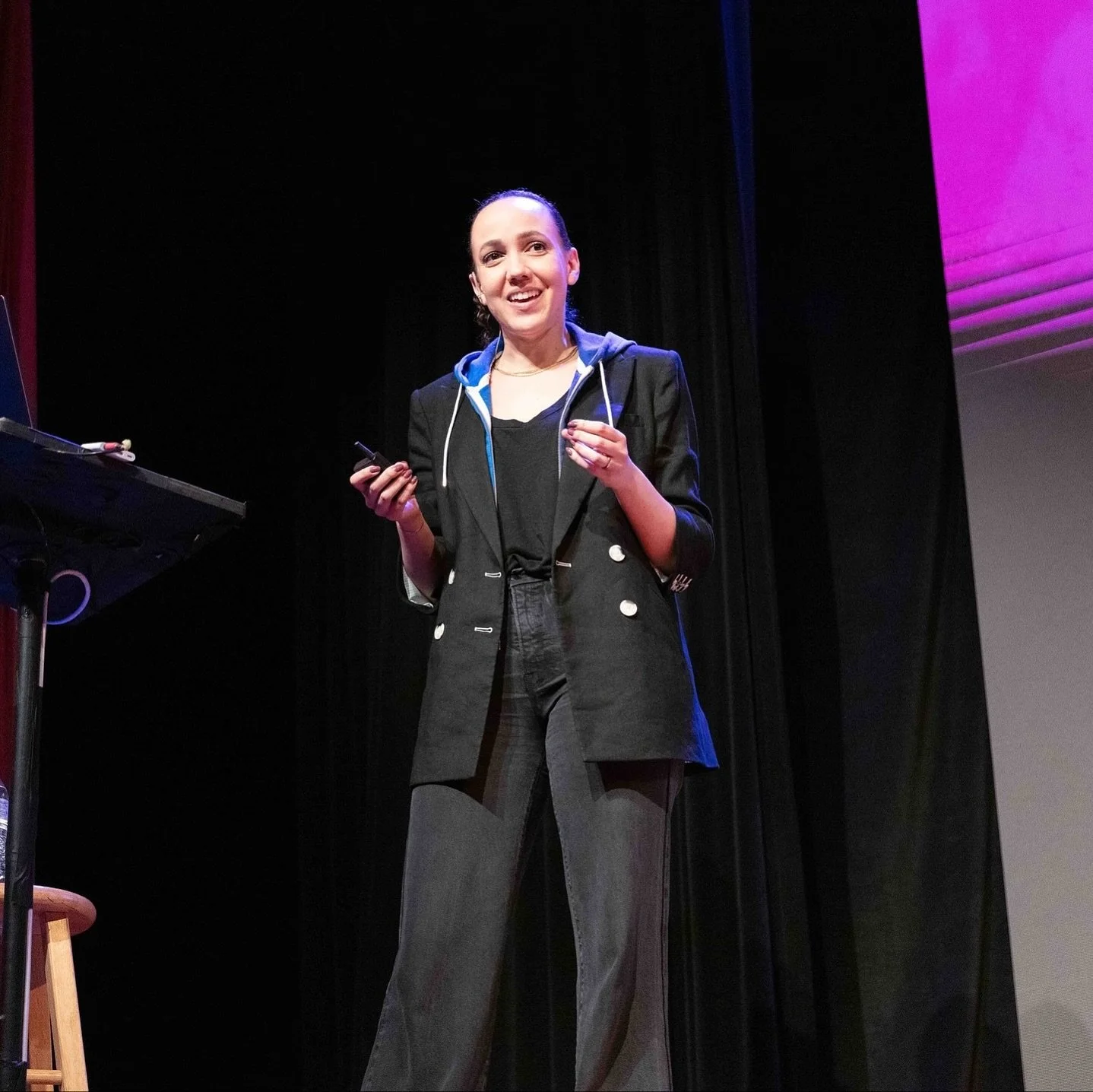 A month ago I had the honor of joining the main stage at @circlesconf to share my latest talk // Fuel for the Fire: Inner Strength for Collective Work. 🔥✨
From keynote to panel, I loved diving into how caring for ourselves is what enables us to sho