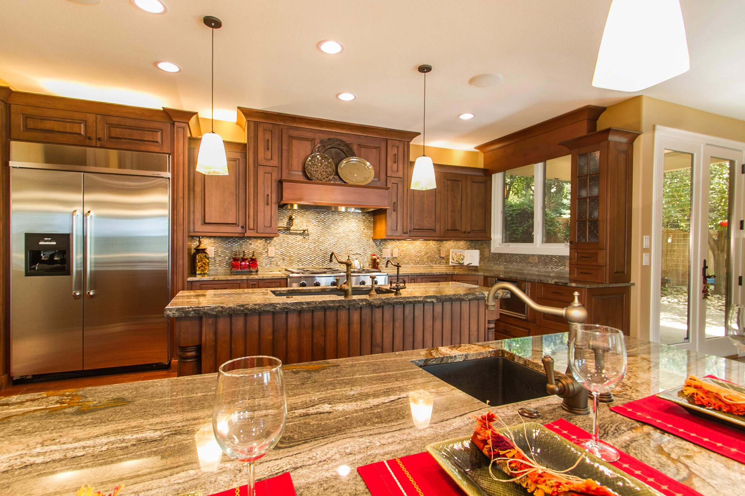 1368069_Kitchen-Has-Prep-Sink--Pot-Filler_high.jpg