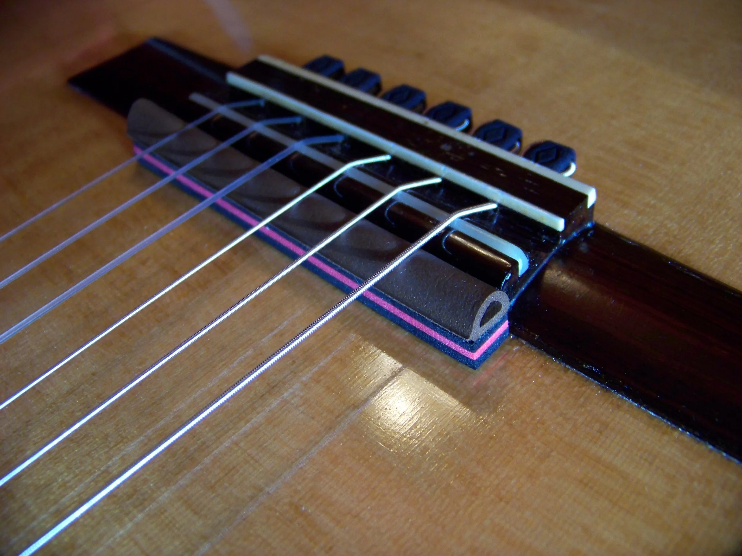 ROSETTE ロゼット TRMOLO AND ARPEGGIO PRACTICE TOOL トレモロミュート RTM01 d2ldlup TremoloMute Classical Guitar String Mute Practice Tool — Rosette