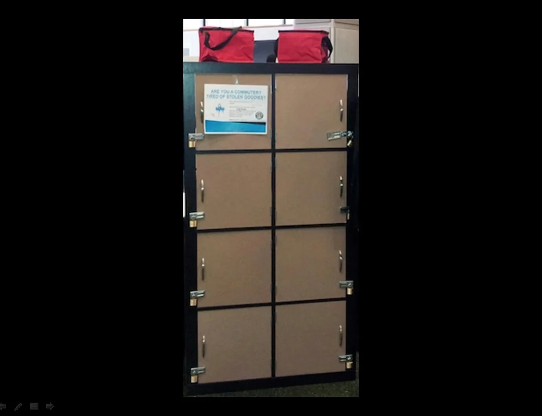  A low - fidelity prototype of the proposed Icebox system 