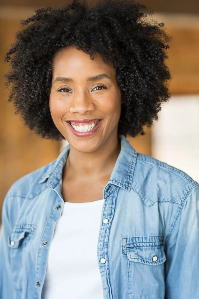 Adrienne_Headshots-4303.jpg