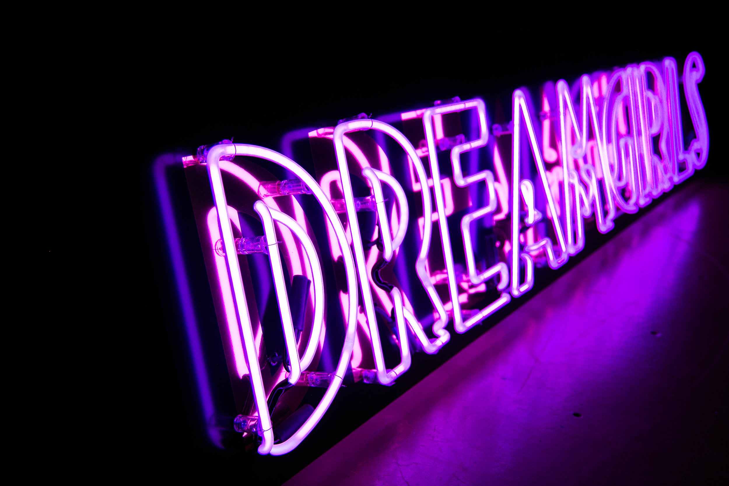 TUTS_DREAMGIRLS_PHOTOS_NEON SIGN_Edited (59 of 65).jpg