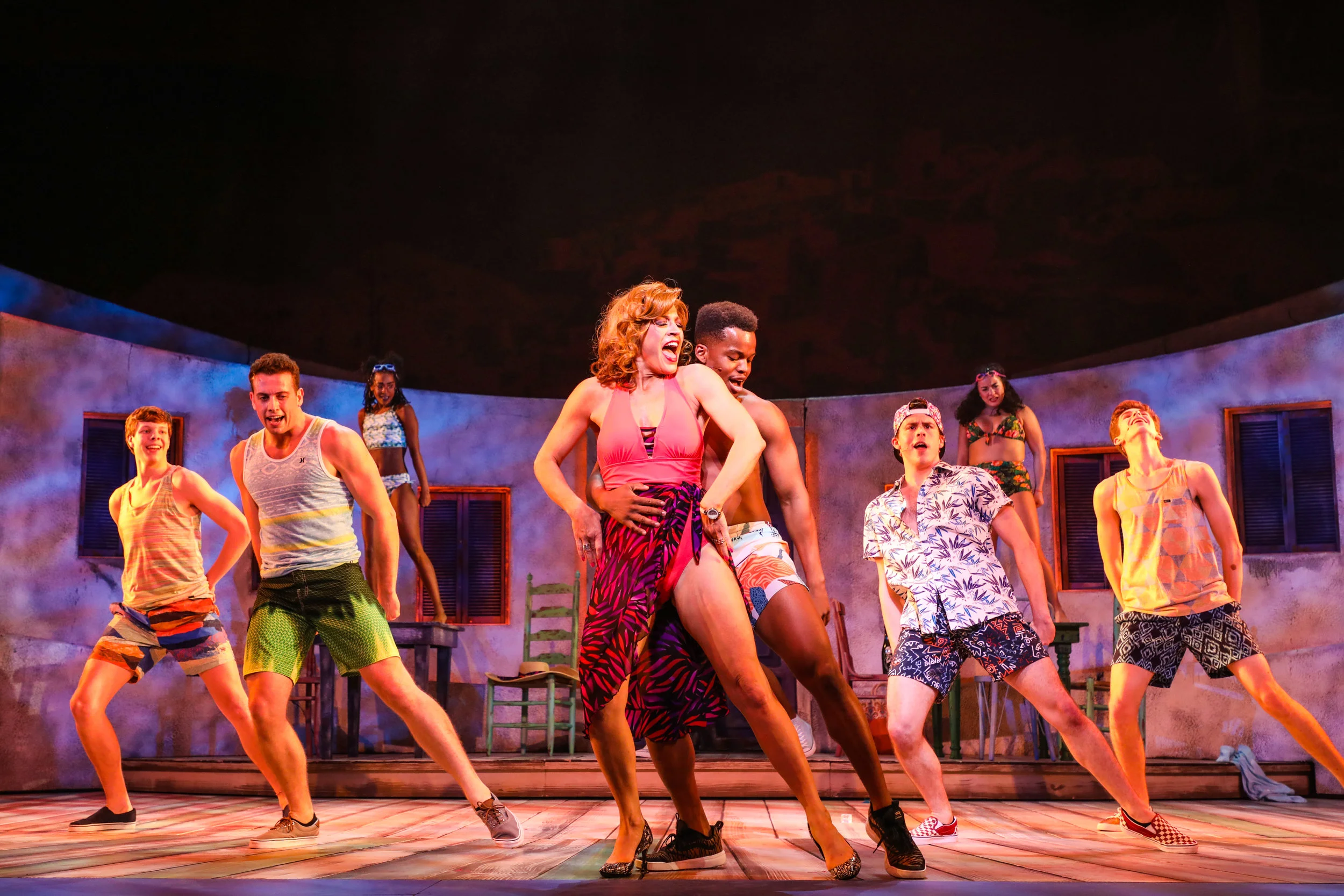 8_TUTS_Mamma Mia_Photographer Melissa Taylor.jpg