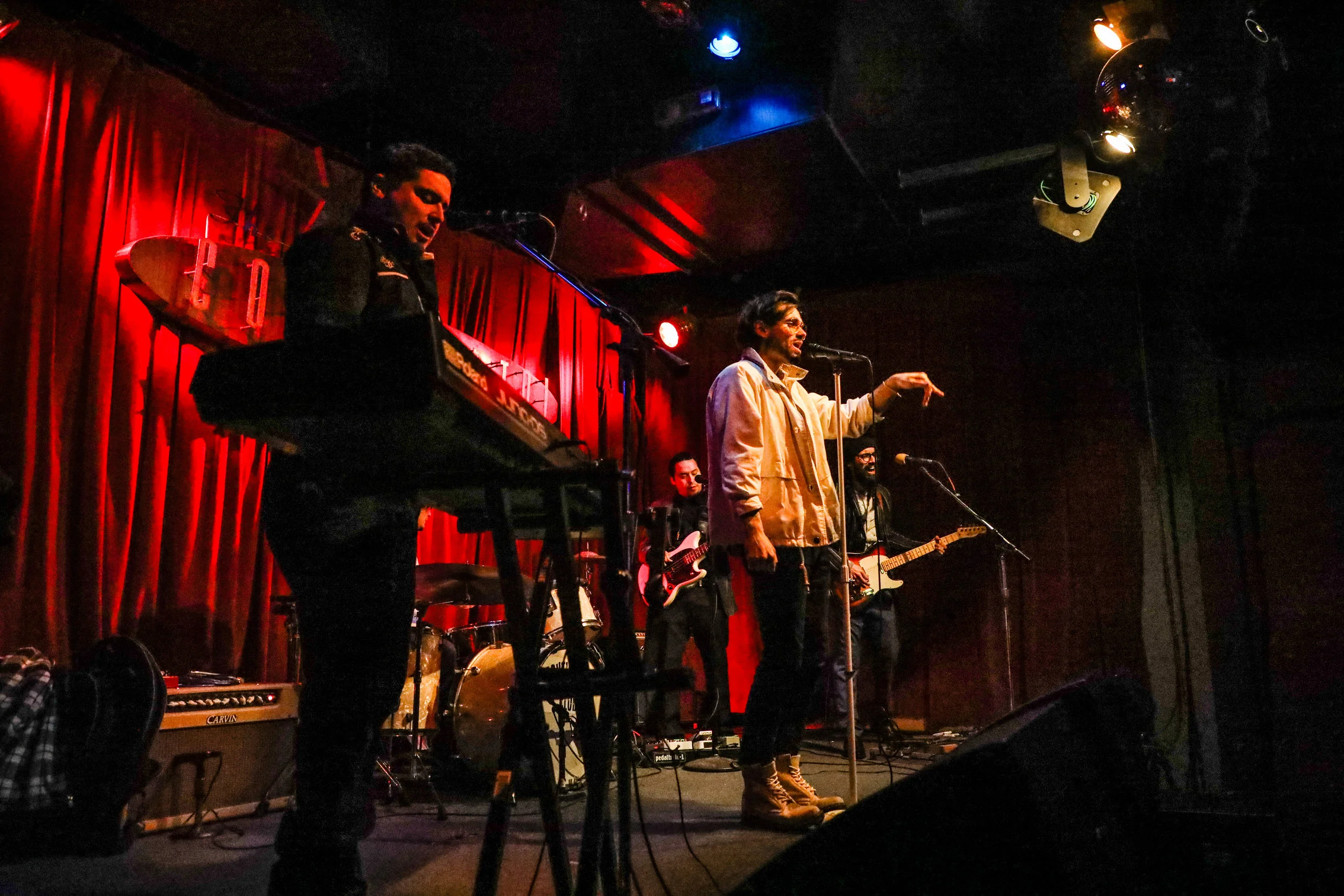 Handsomebeast_Juice_Continental Club_2.19_Photographer Melissa Taylor-15.jpg