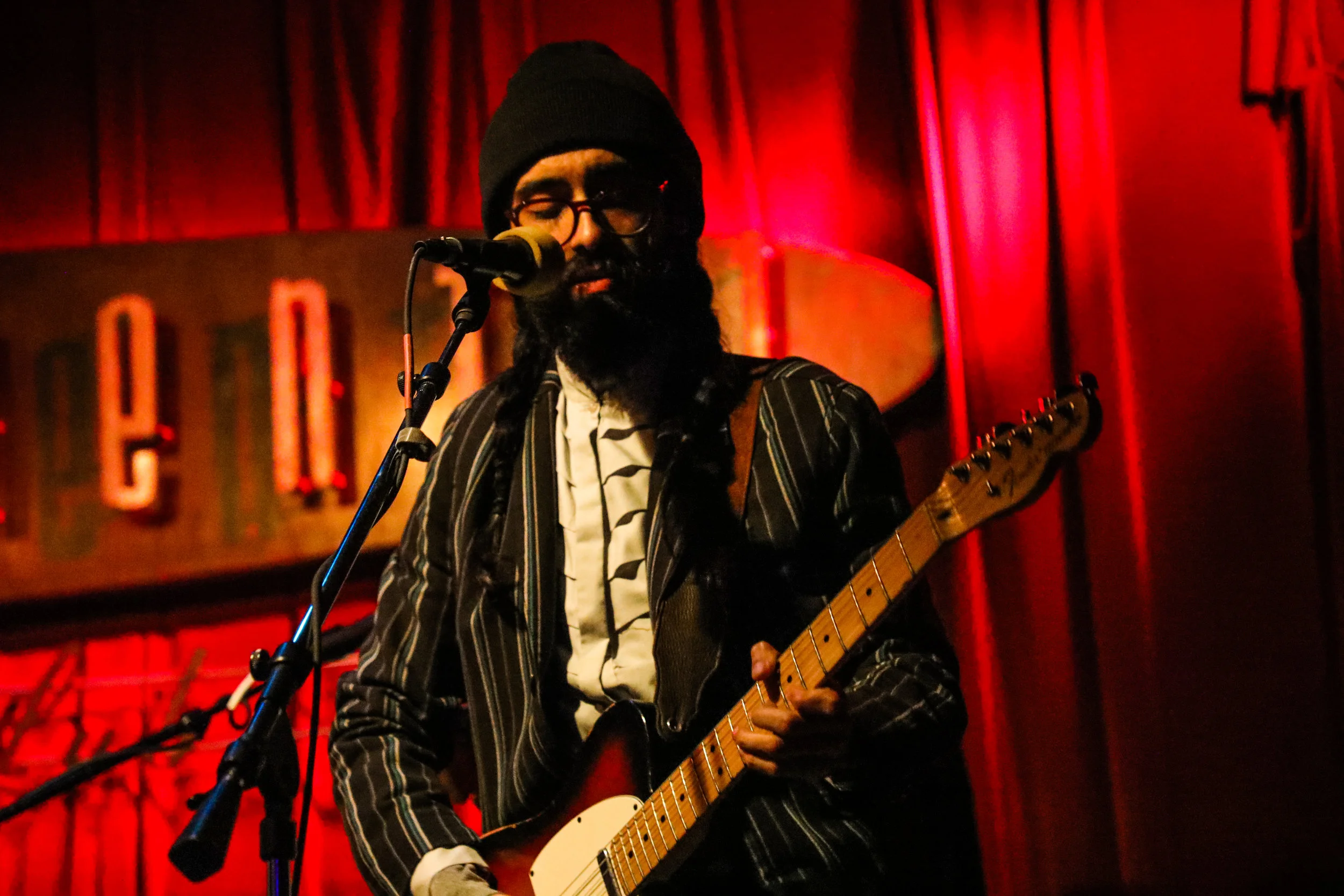 Handsomebeast_Juice_Continental Club_2.19_Photographer Melissa Taylor-101.jpg