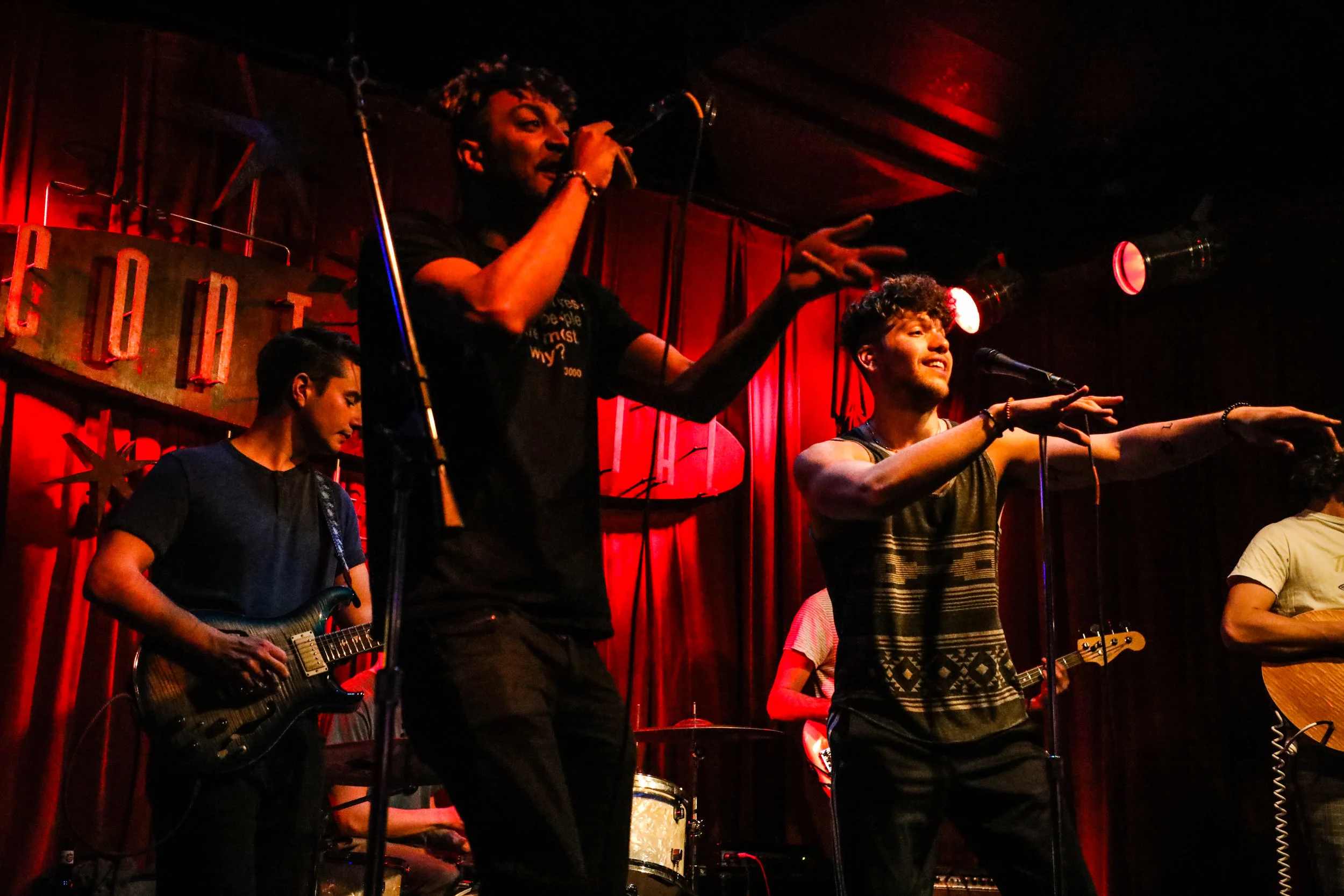 Handsomebeast_Juice_Continental Club_2.19_Photographer Melissa Taylor-248.jpg