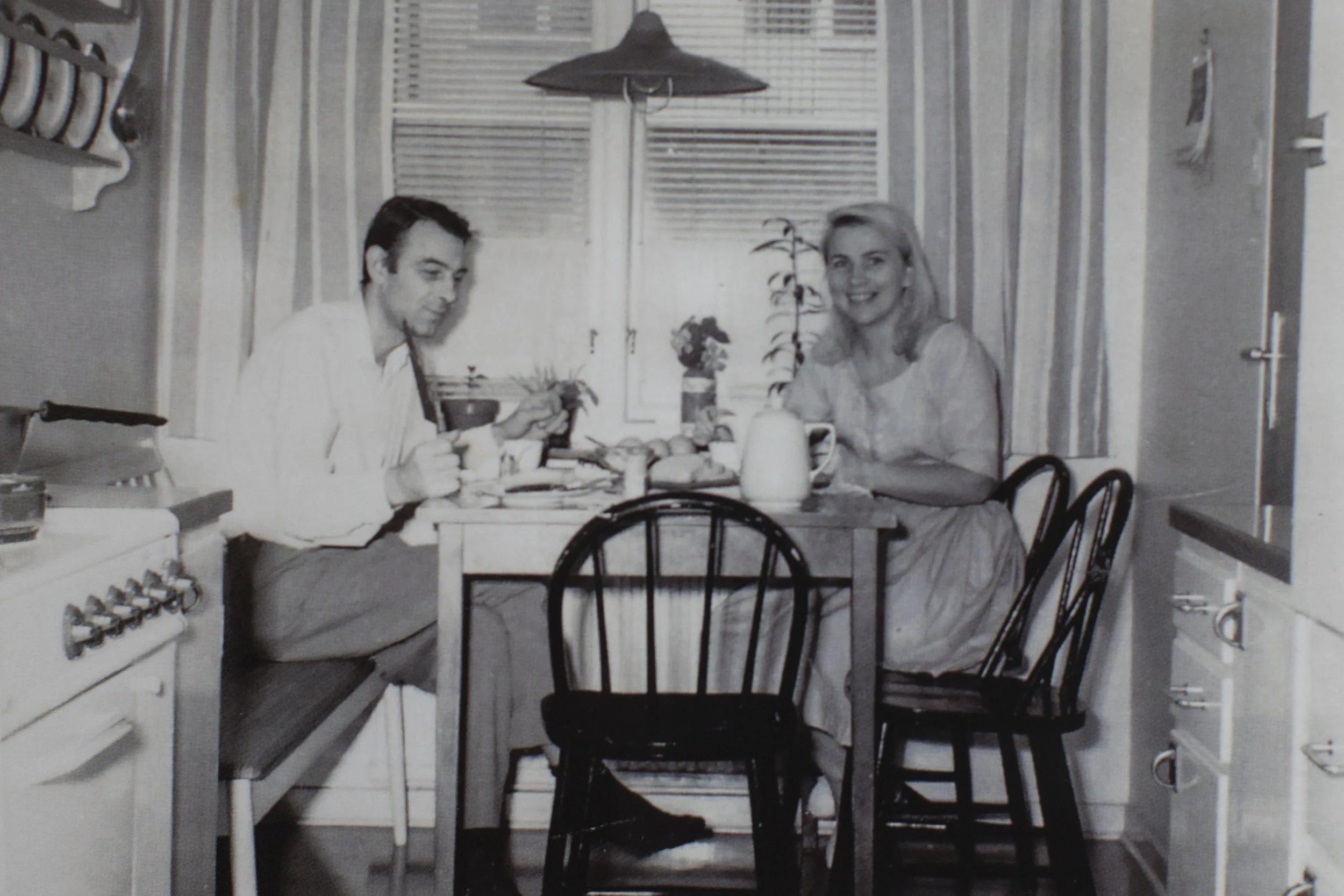 the beloved farfar och farmor. looking at their photos was so much fun!