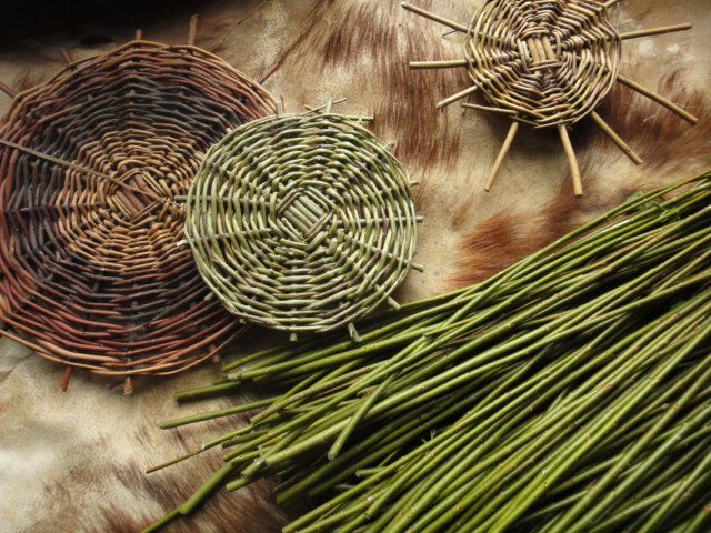 Willow Basket Bottoms and Rods