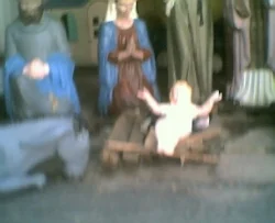 nativityglowinginfant.jpg