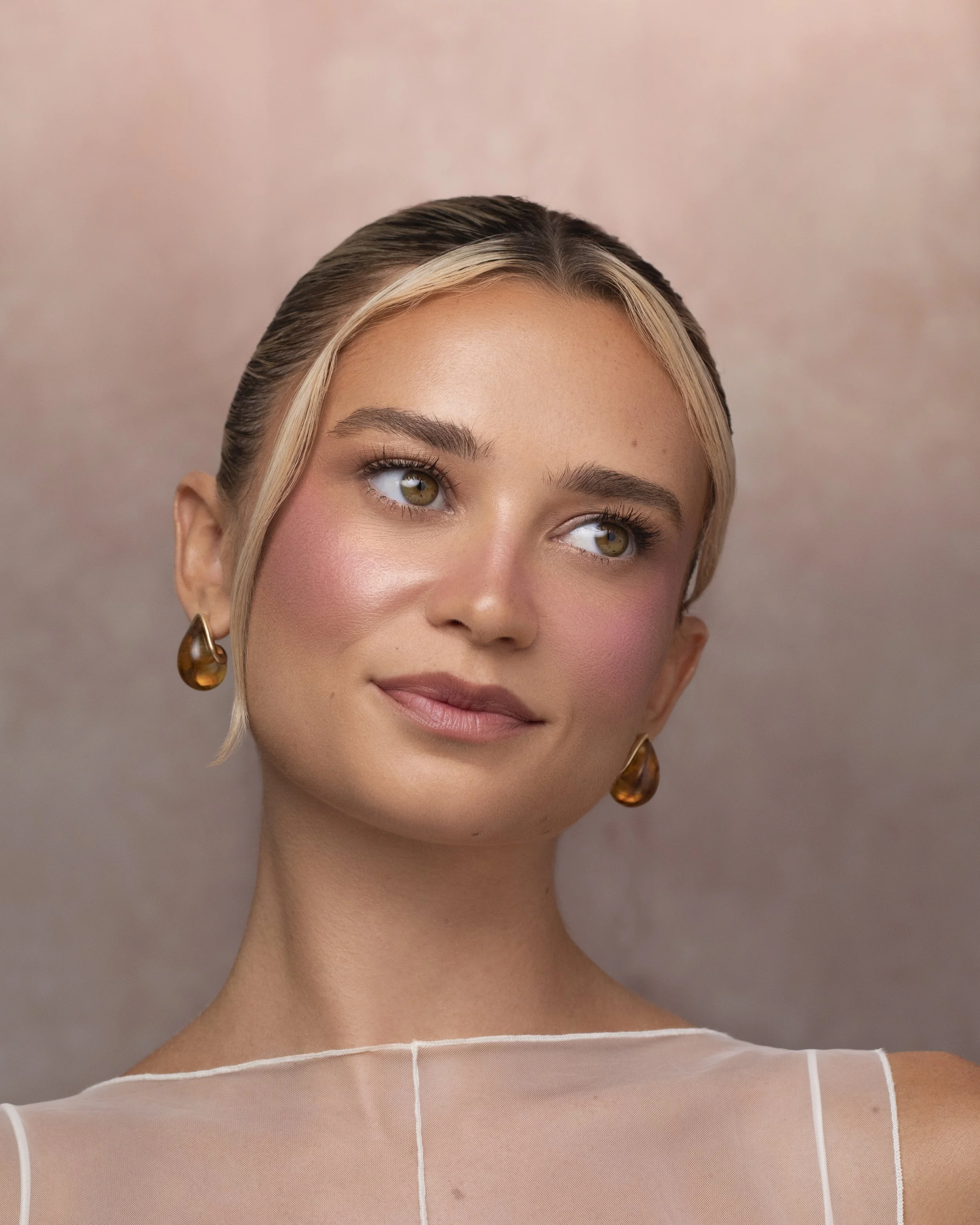 bakedblush_model1_wearing copy.jpg