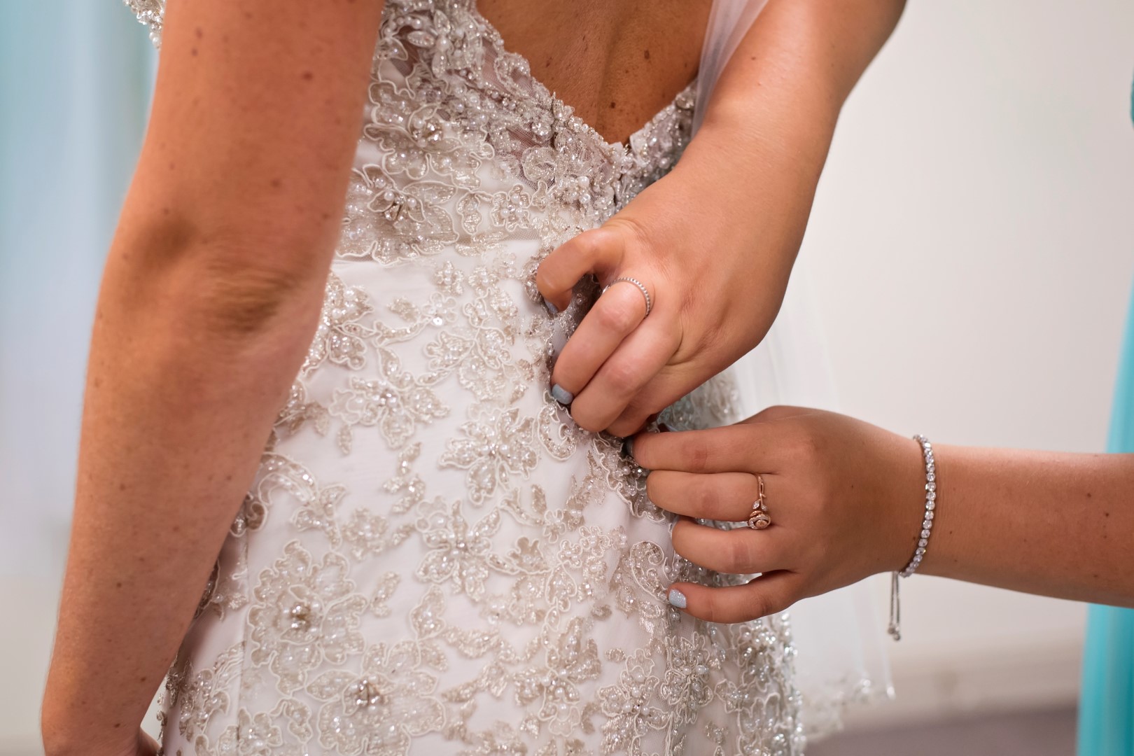 Moyer_Wedding_2018_SneakPeek_16 (Large).jpg