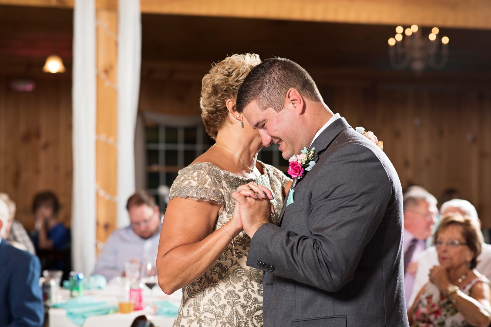 Moyer_Wedding_2018_SneakPeek_81 (Large).jpg