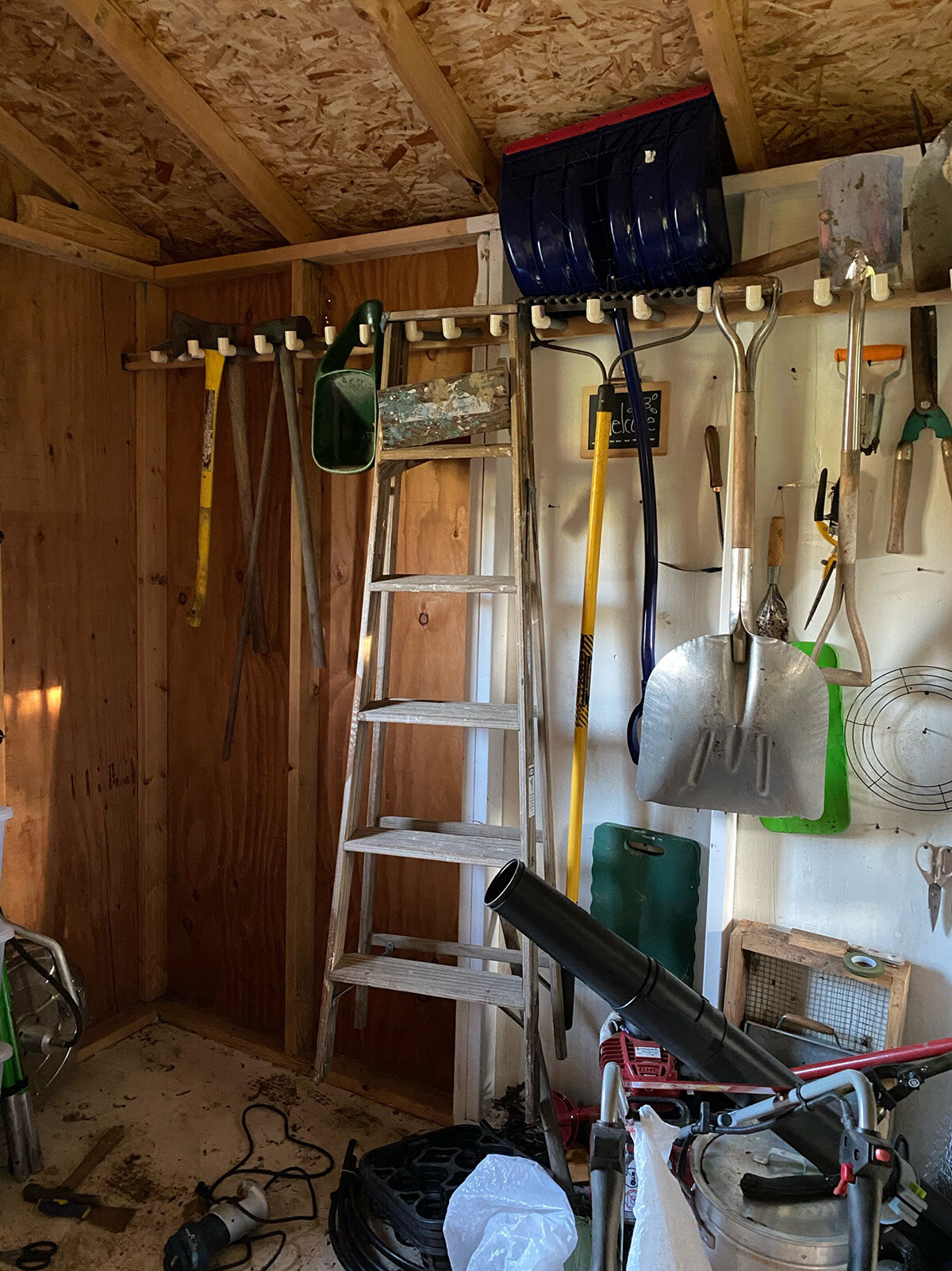 Interior Garden Shed makeover.3.madeon23rd.blog.201200.jpg