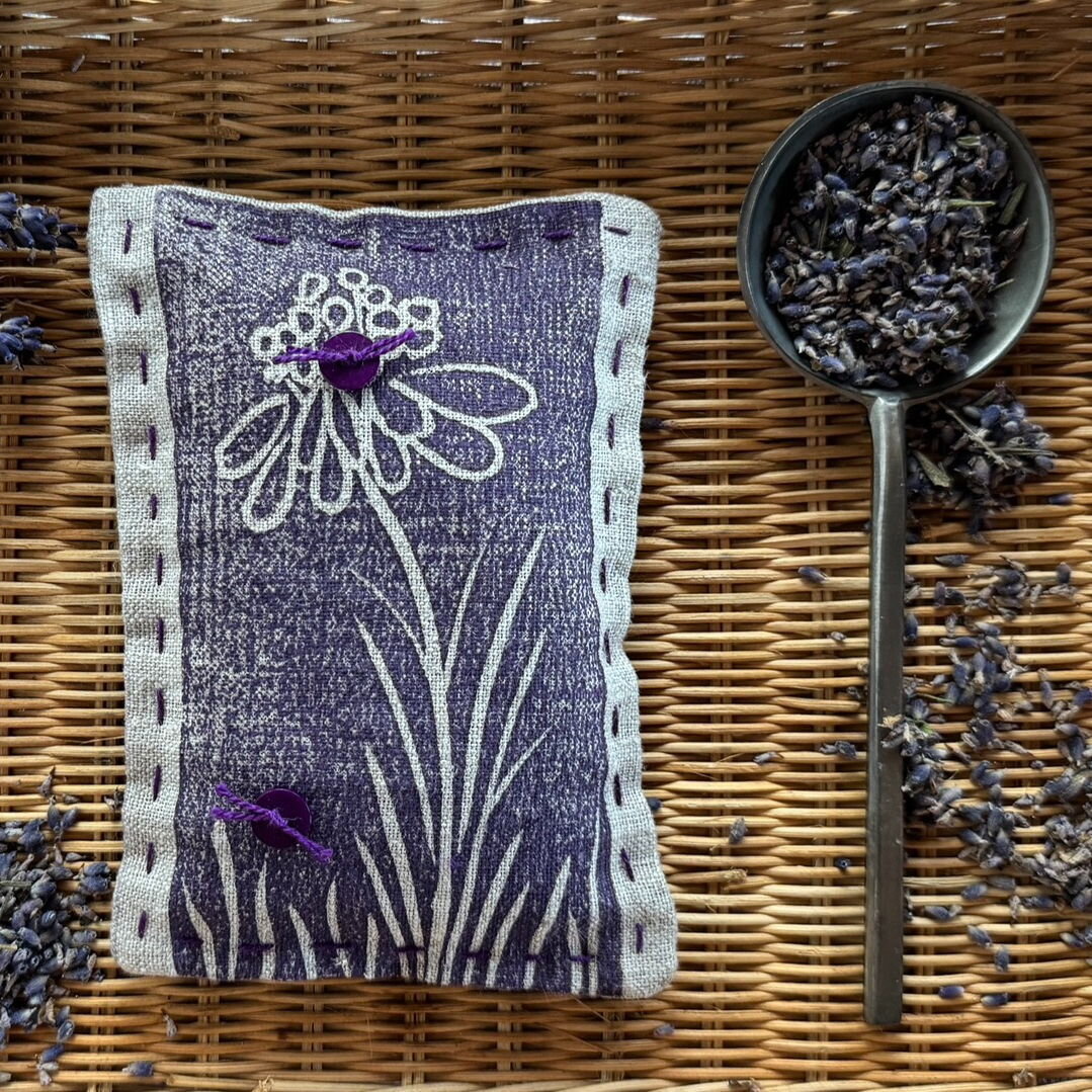 Bring outdoor beauty into your home with a home grown, hand printed, lavender sachet. Gift to a friend or treat yourself! 

#LavenderLover
#LavenderObsessed
#LavenderAddict
#LavenderDreams
#PurplePassion
#LavenderMagic
#LavenderBliss
#LavenderFields
