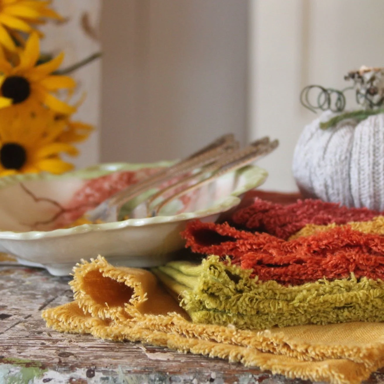 Sometimes all it takes is a folded napkin and your grandma&rsquo;s china to make a table feel special.