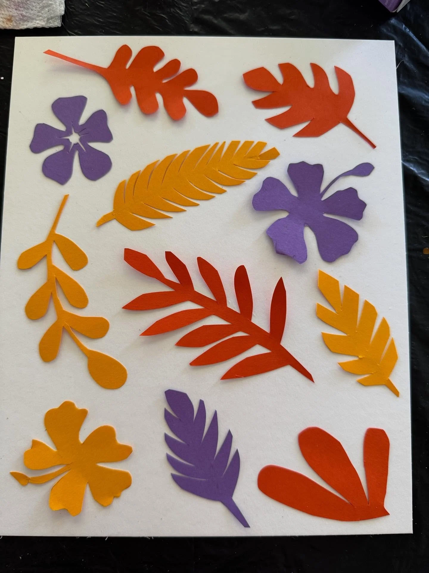 Art day in Tahiti! Inspired by Matisse and 30 art styles in 30 days with @makewithbrandon. Paper cuts and mulberry paper flowers. #makeart #vacationvibes #tropicalvibes