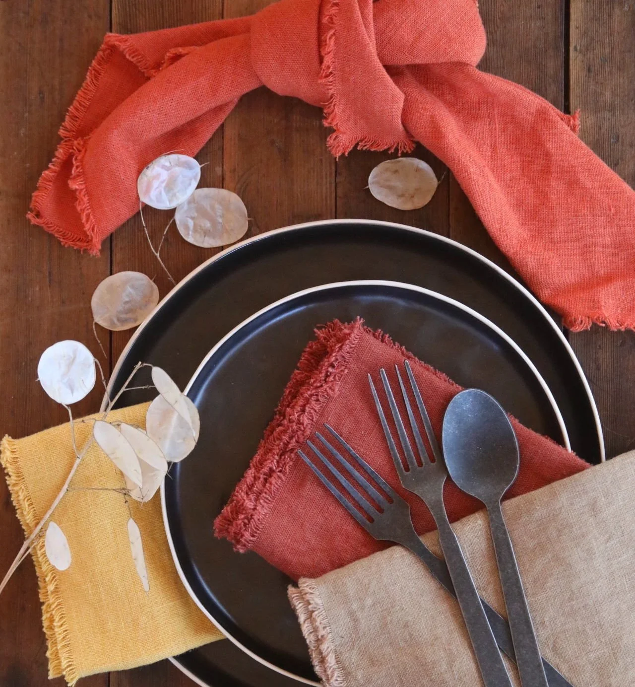 Fall evenings call for candlelight, linen napkins, and flatware that easily scoops up second helpings.